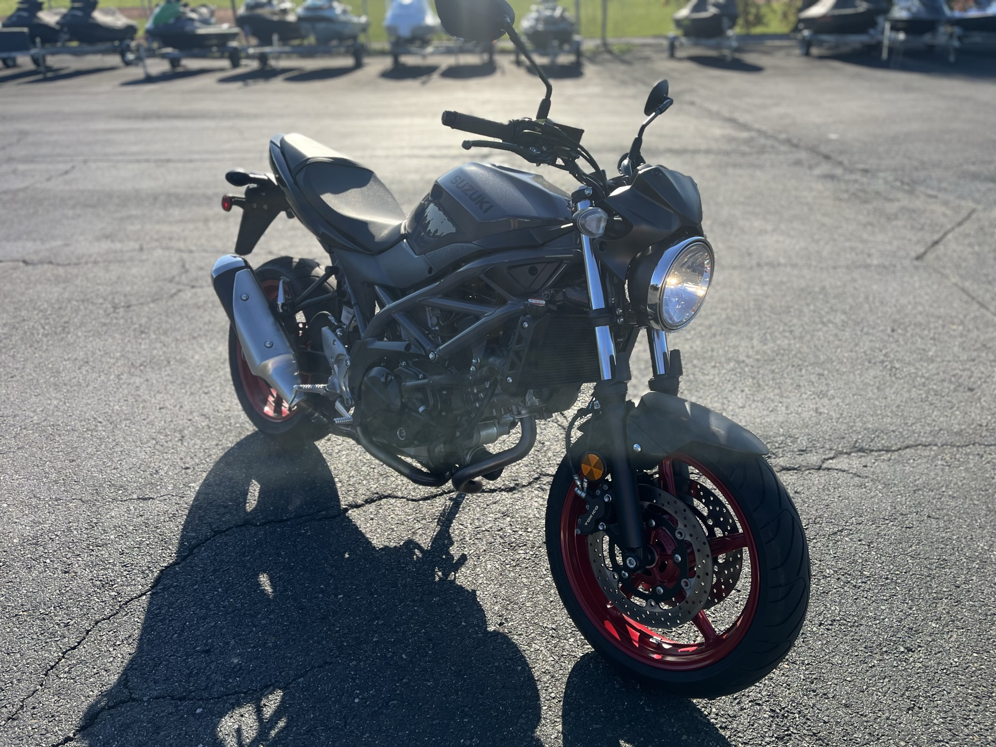 2023 Suzuki SFV650 - Photo 6