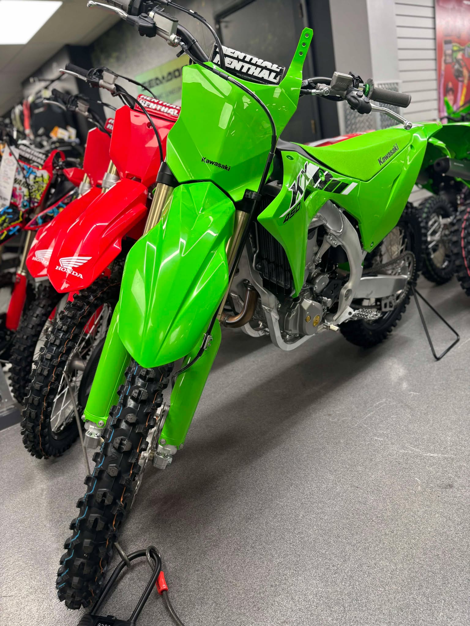 2025 Kawasaki KX™ 450