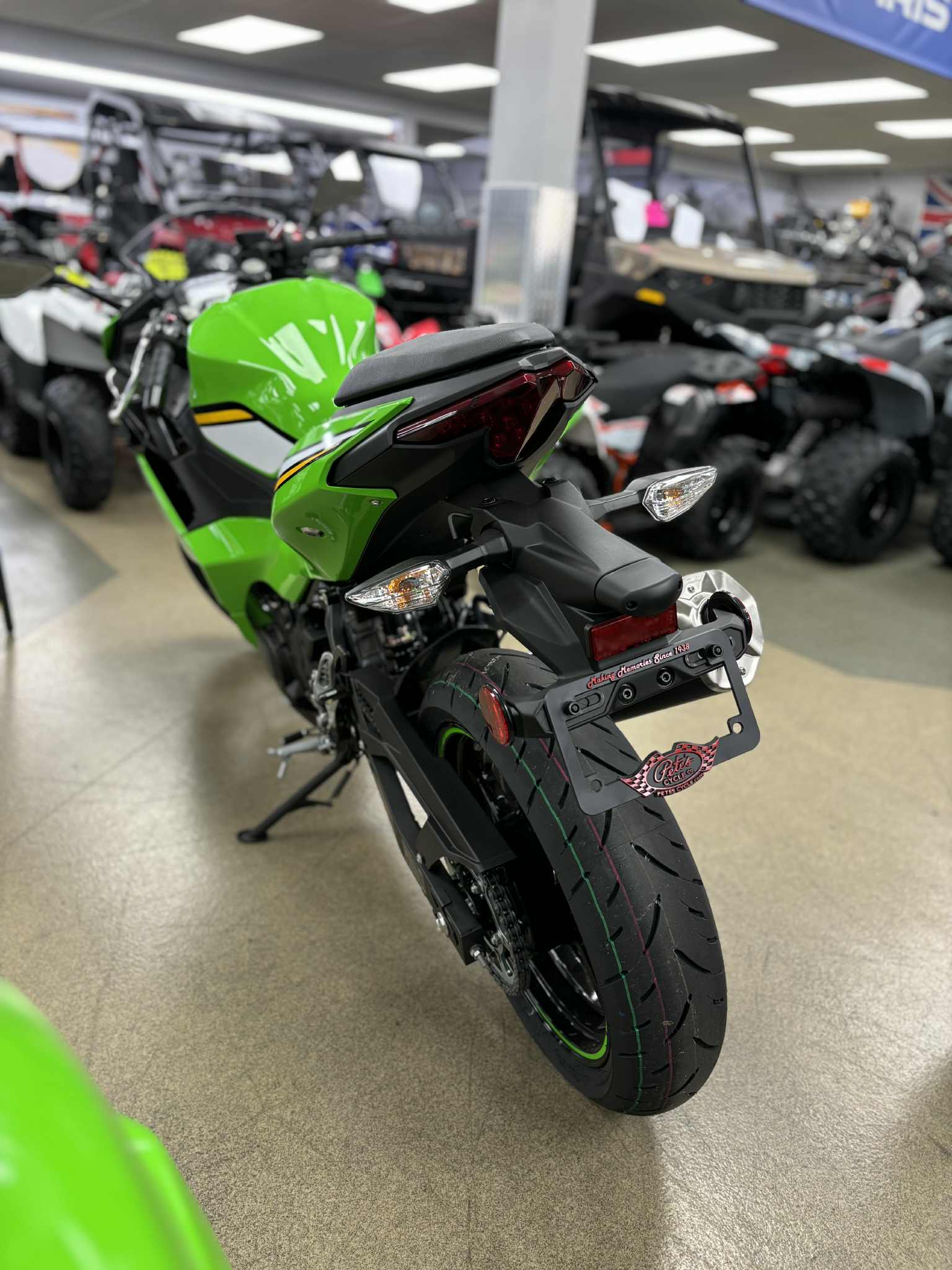 2025 Kawasaki Ninja® 500 KRT EDITION - Photo 4