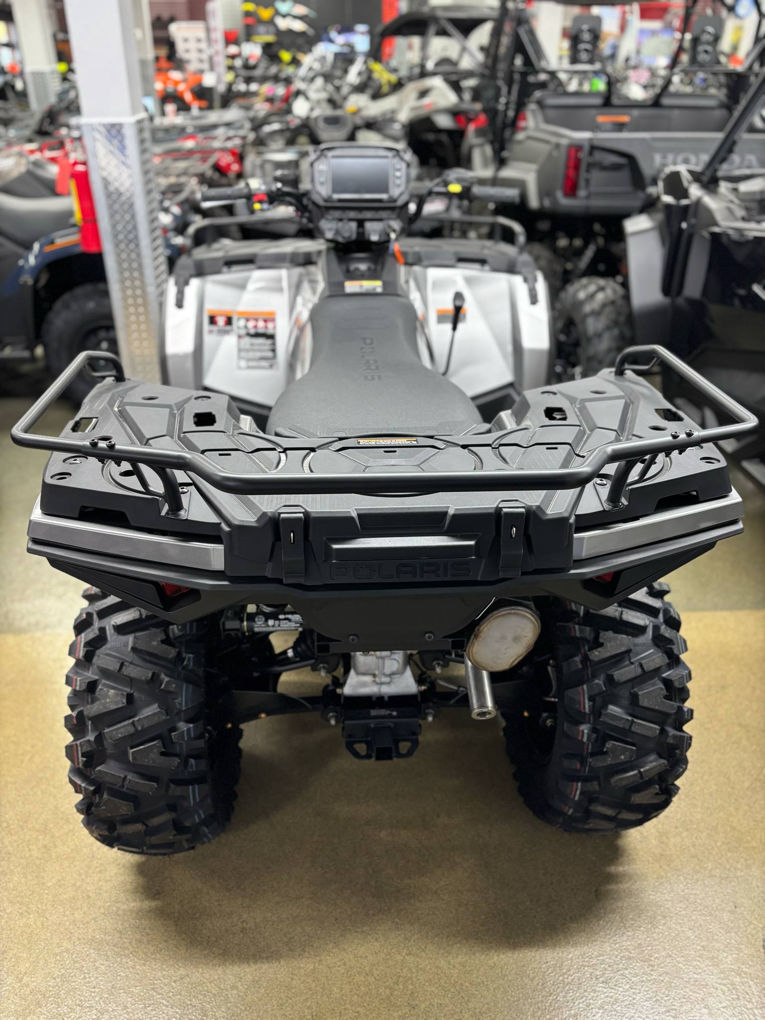 2025 Polaris SPORTSMAN 570 ULTIMATE - Photo 6
