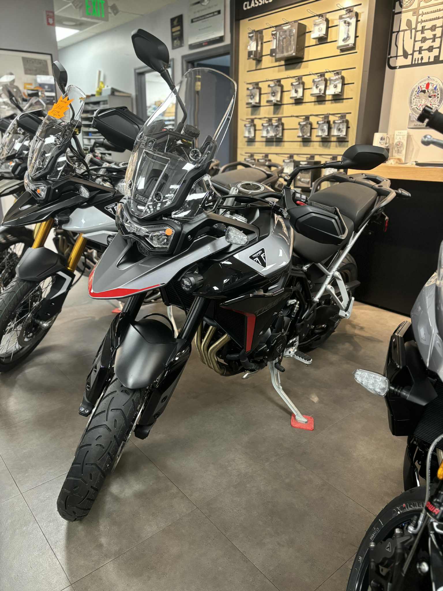 2025 Triumph Tiger 900 GT Pro - Photo 8