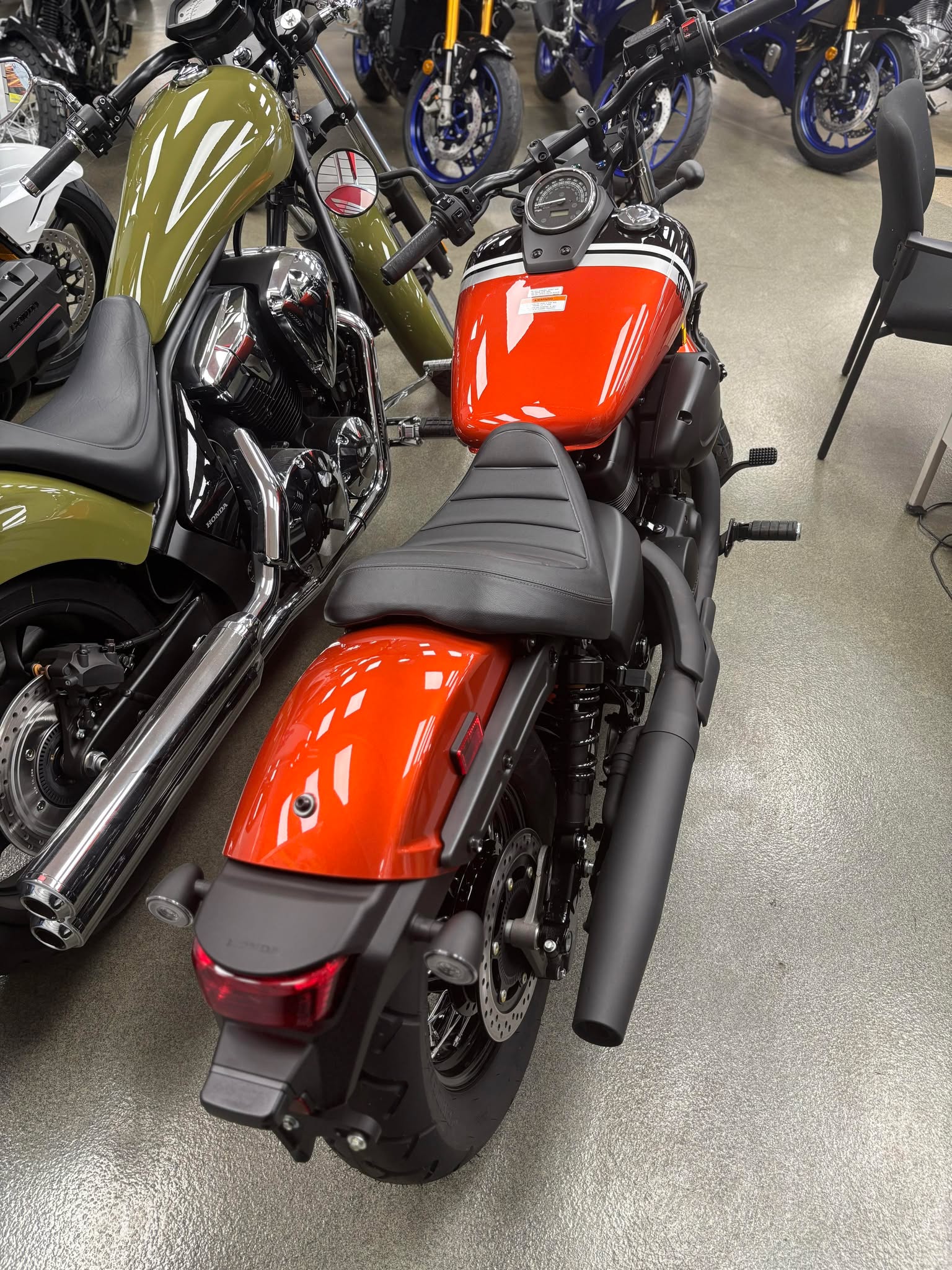 2025 Honda Shadow® Phantom ABS - Photo 6