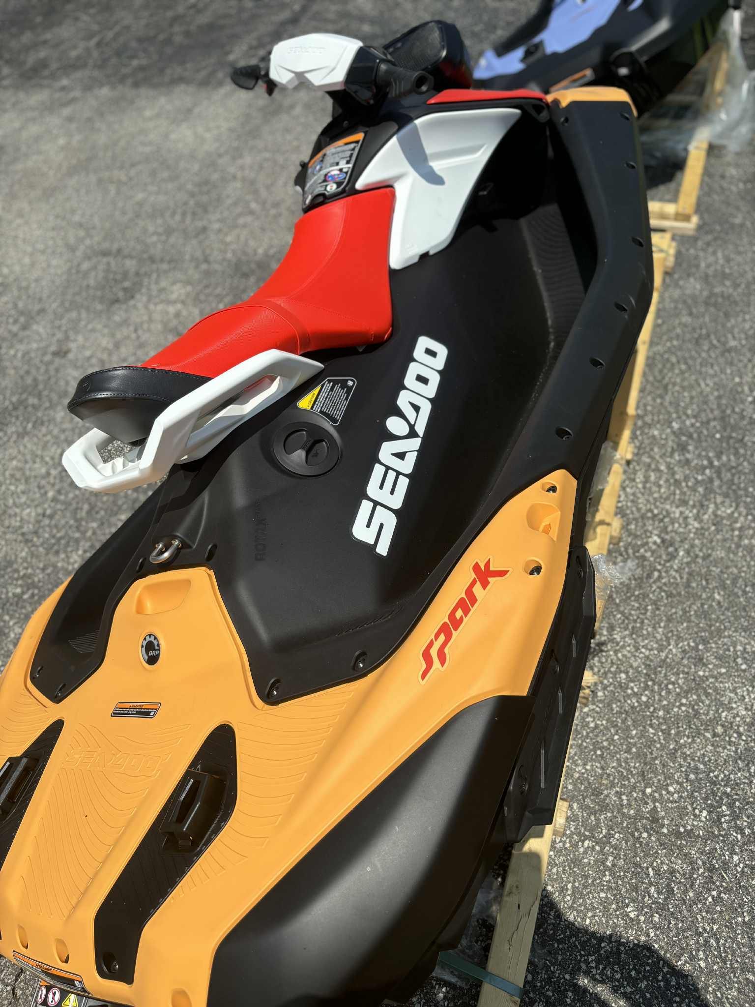 2025 Sea-Doo SPARK FOR 2 CONVENIENCE - Photo 6