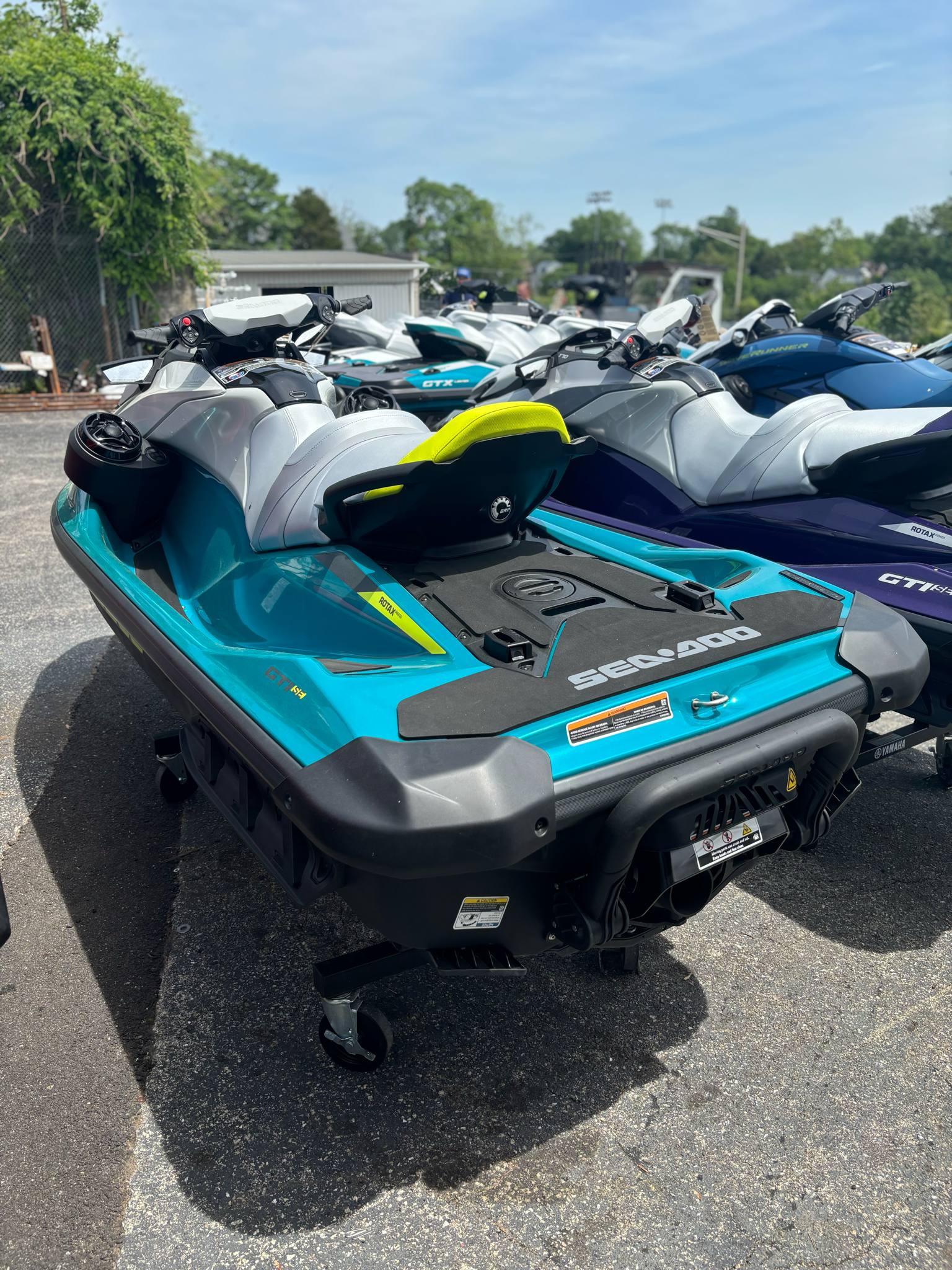 2025 Sea-Doo GTI SE 130 - Photo 5