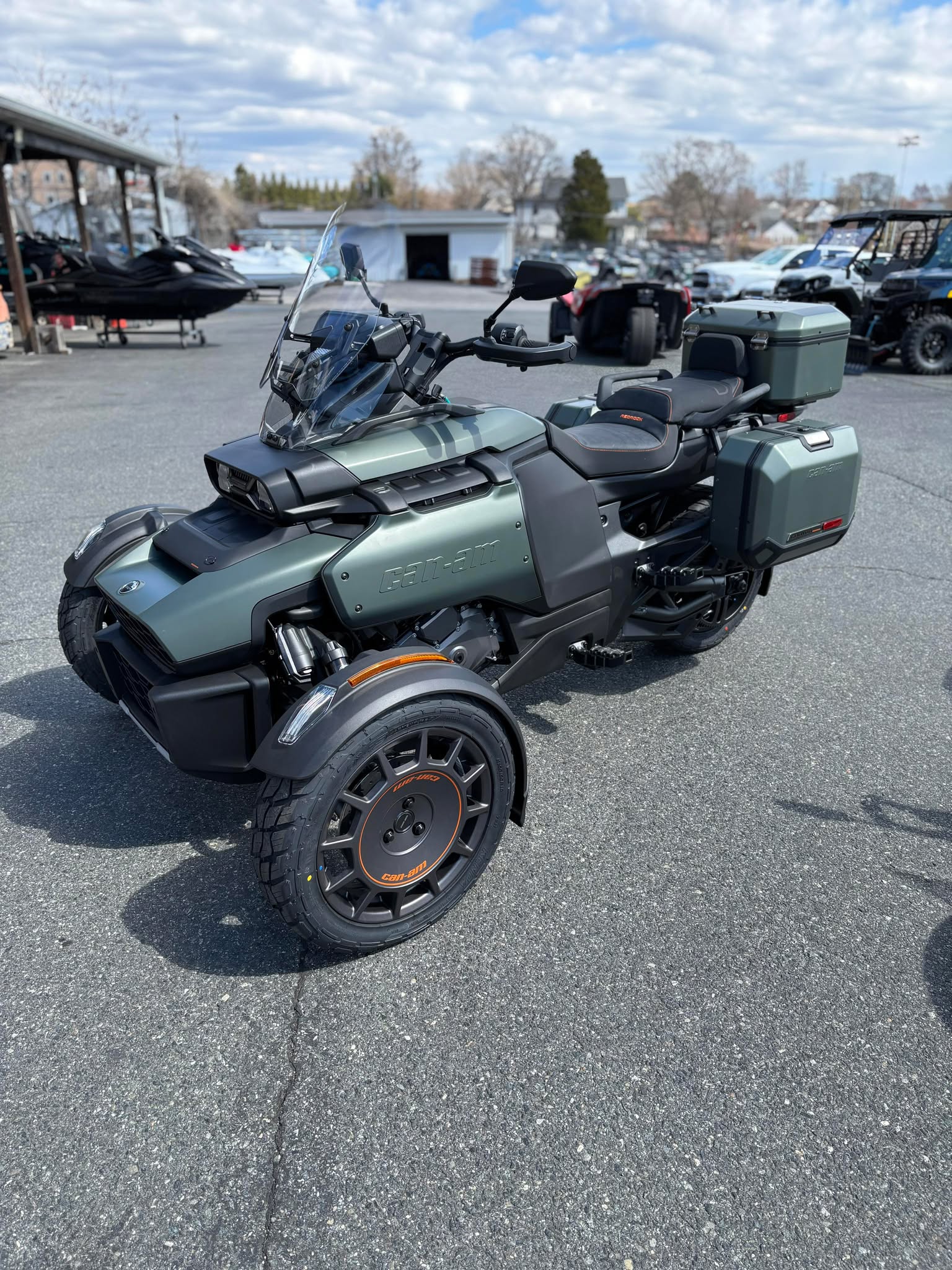 2025 Can-Am CANYON REDROCK - Photo 9