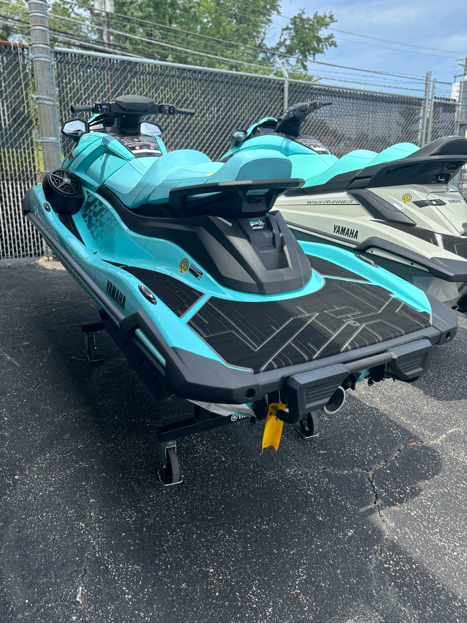2025 Yamaha VX LIMITED HO - Photo 3