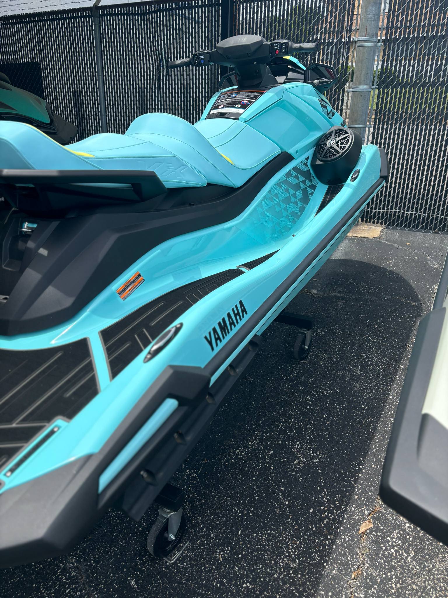 2025 Yamaha VX LIMITED HO - Photo 4