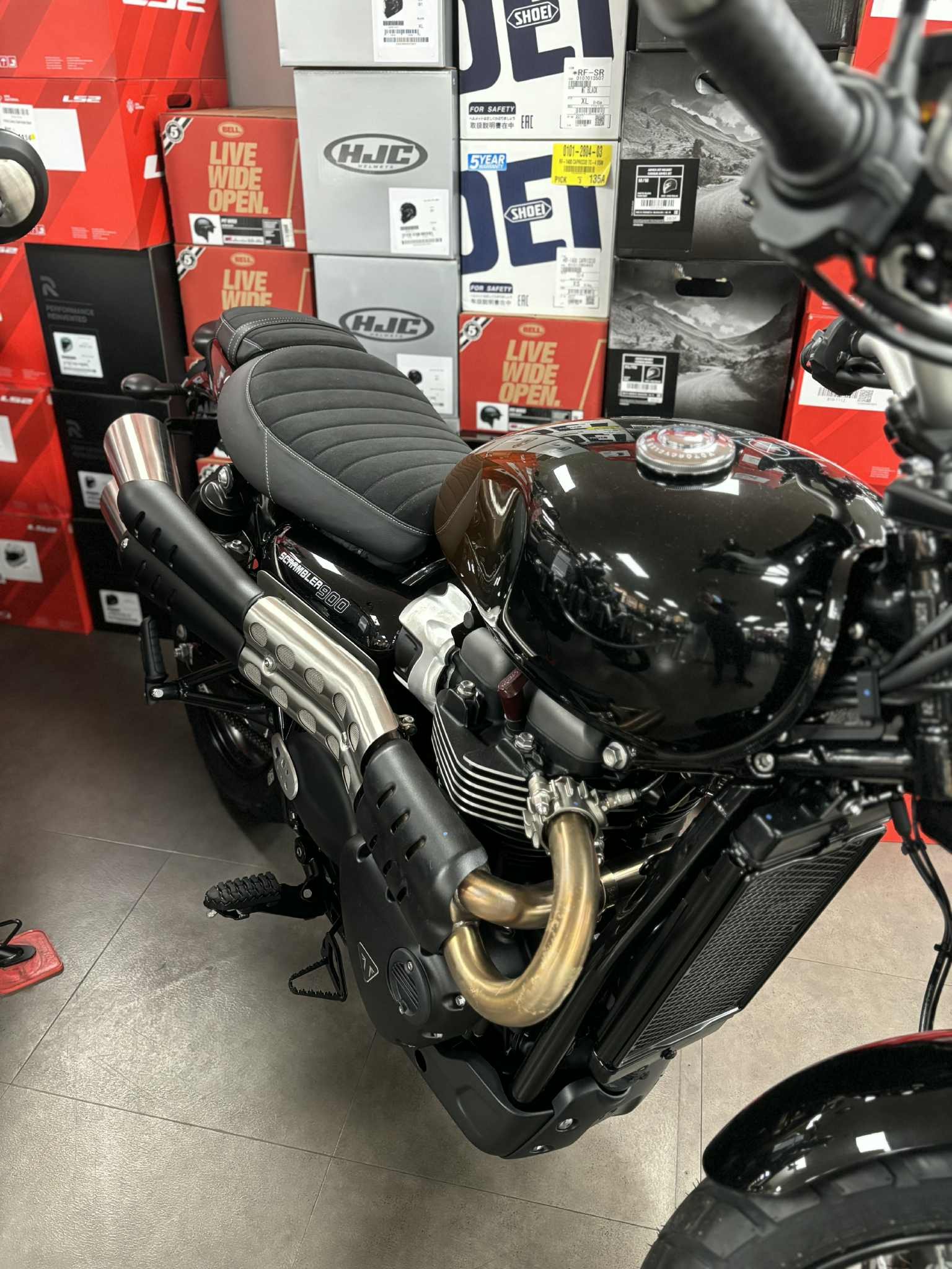2024 Triumph Scrambler 900 - Photo 2