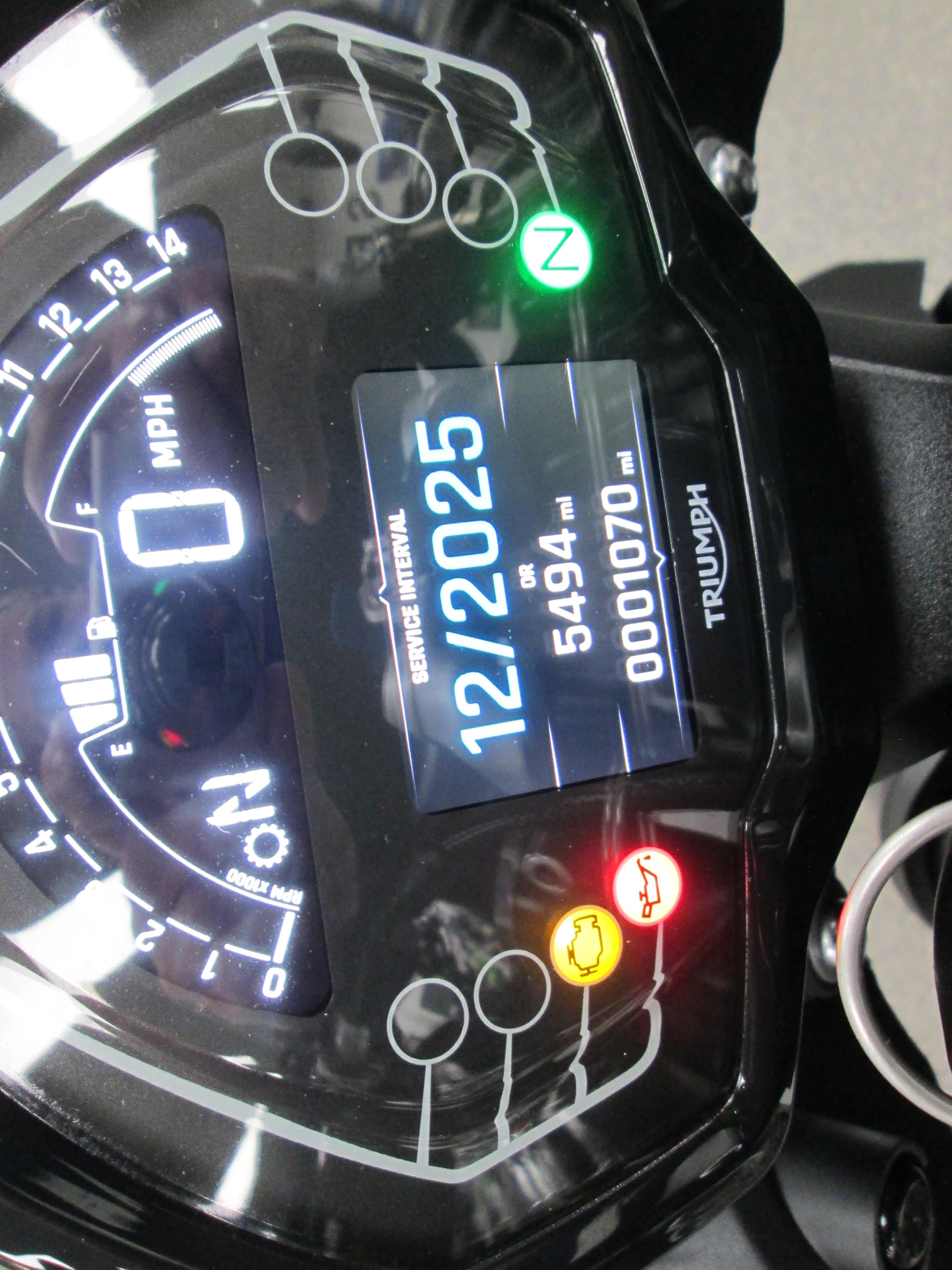 2024 Triumph street triple - Photo 7