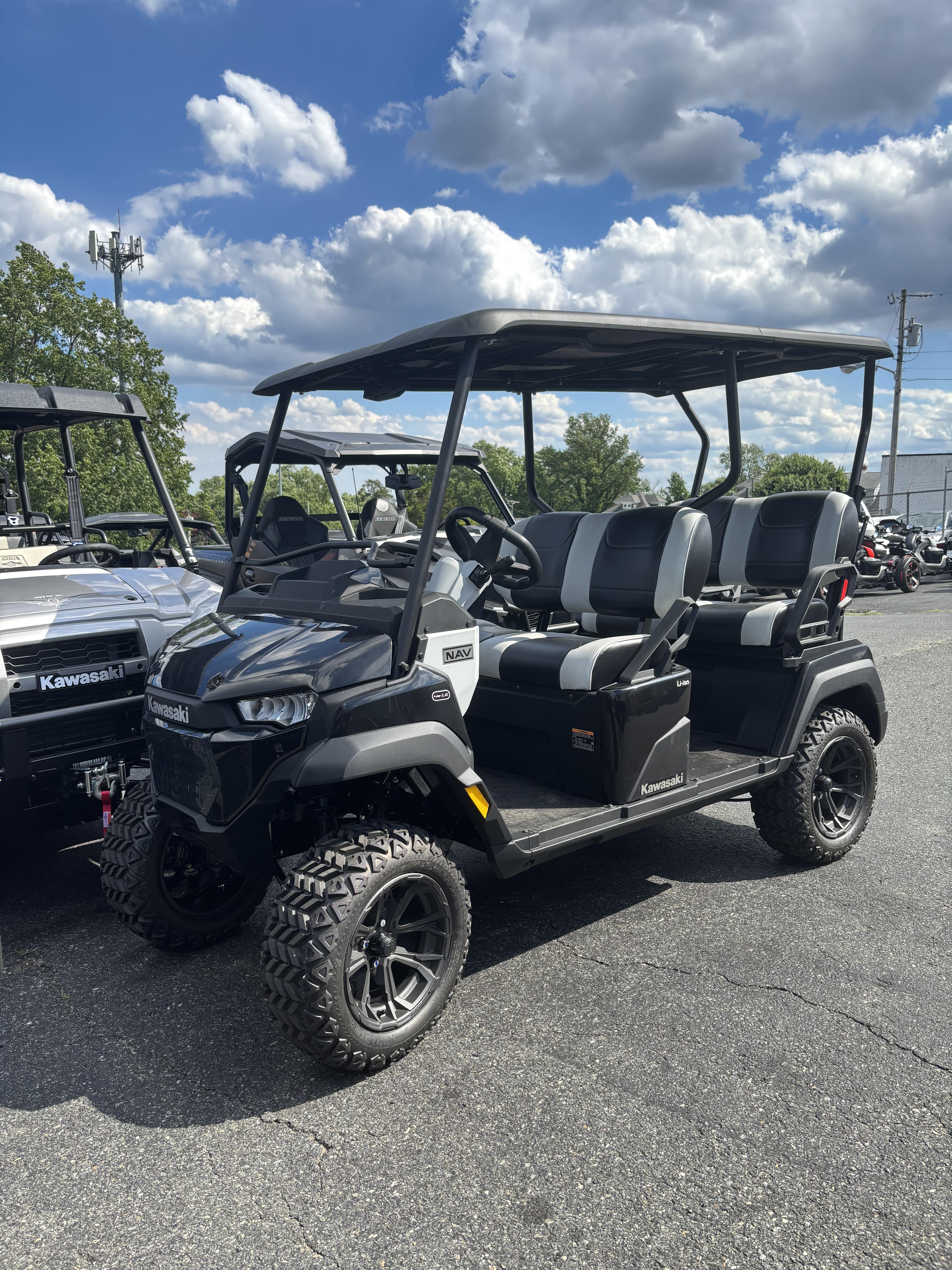 2025 Kawasaki NAV 4E LE in BLACK — front three-quarter view
