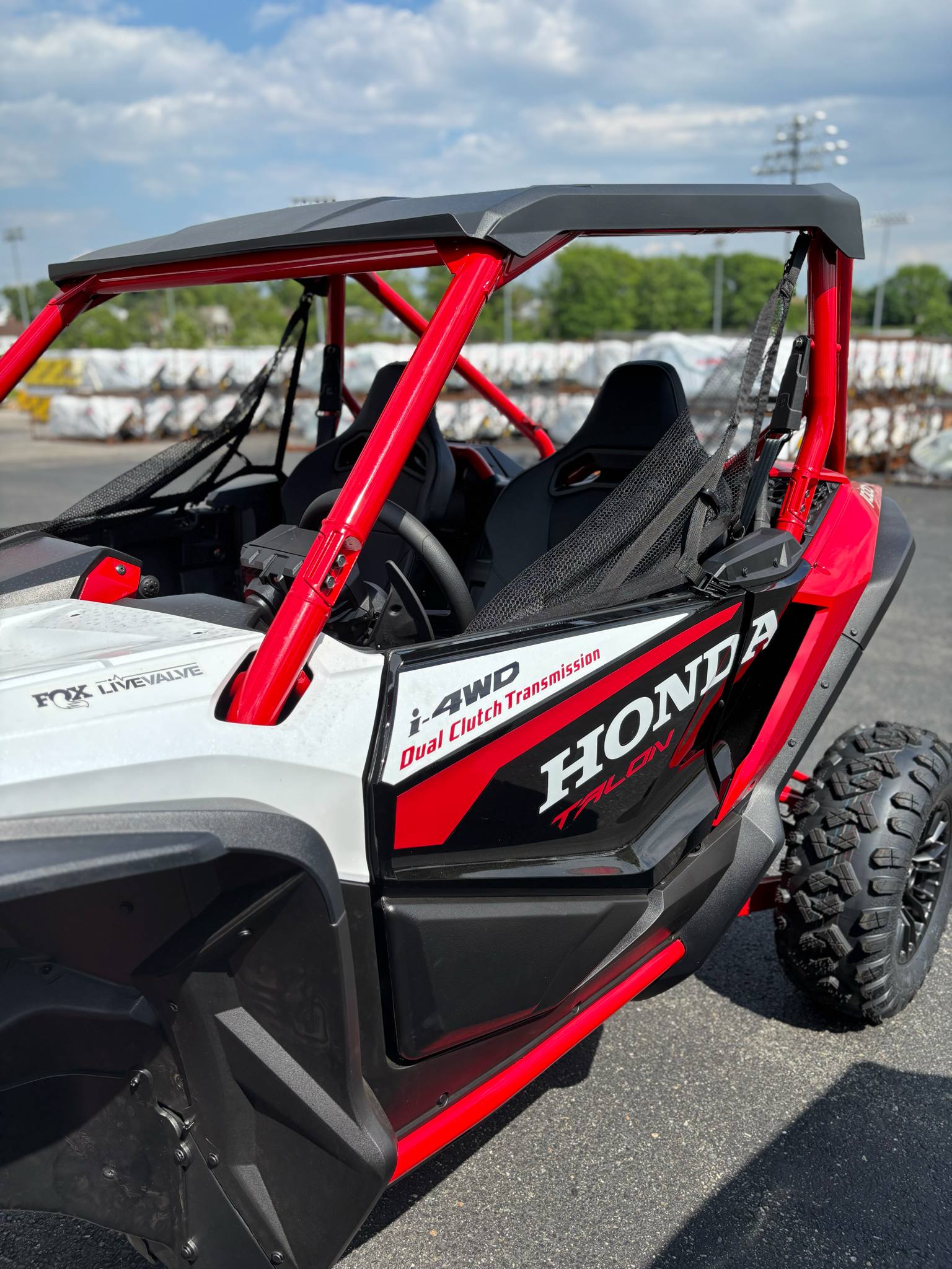 2024 Honda TALON1000R FOX LIVE VALVE - Photo 2