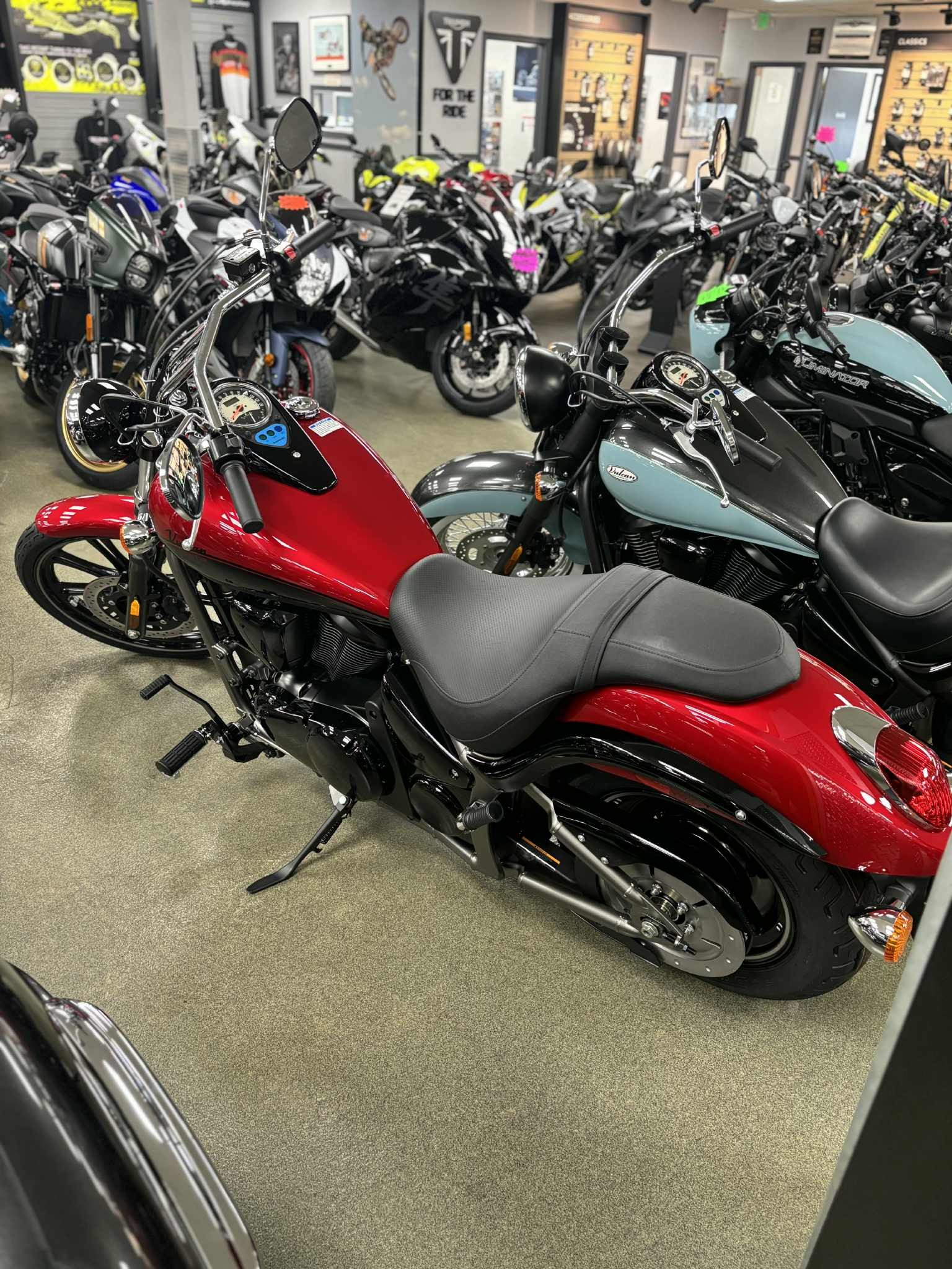 2025 Kawasaki Vulcan 900 Custom - Photo 5