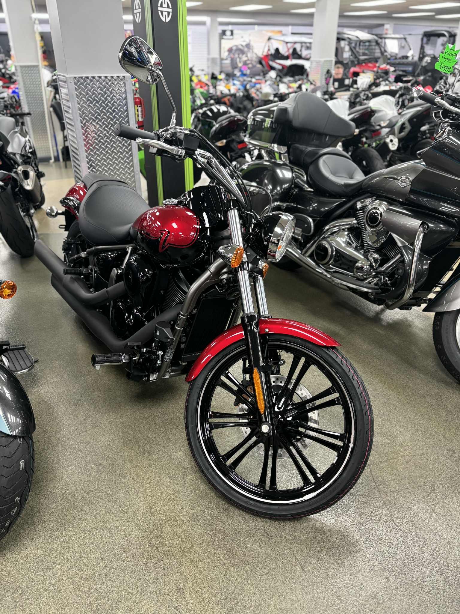 2025 Kawasaki Vulcan 900 Custom