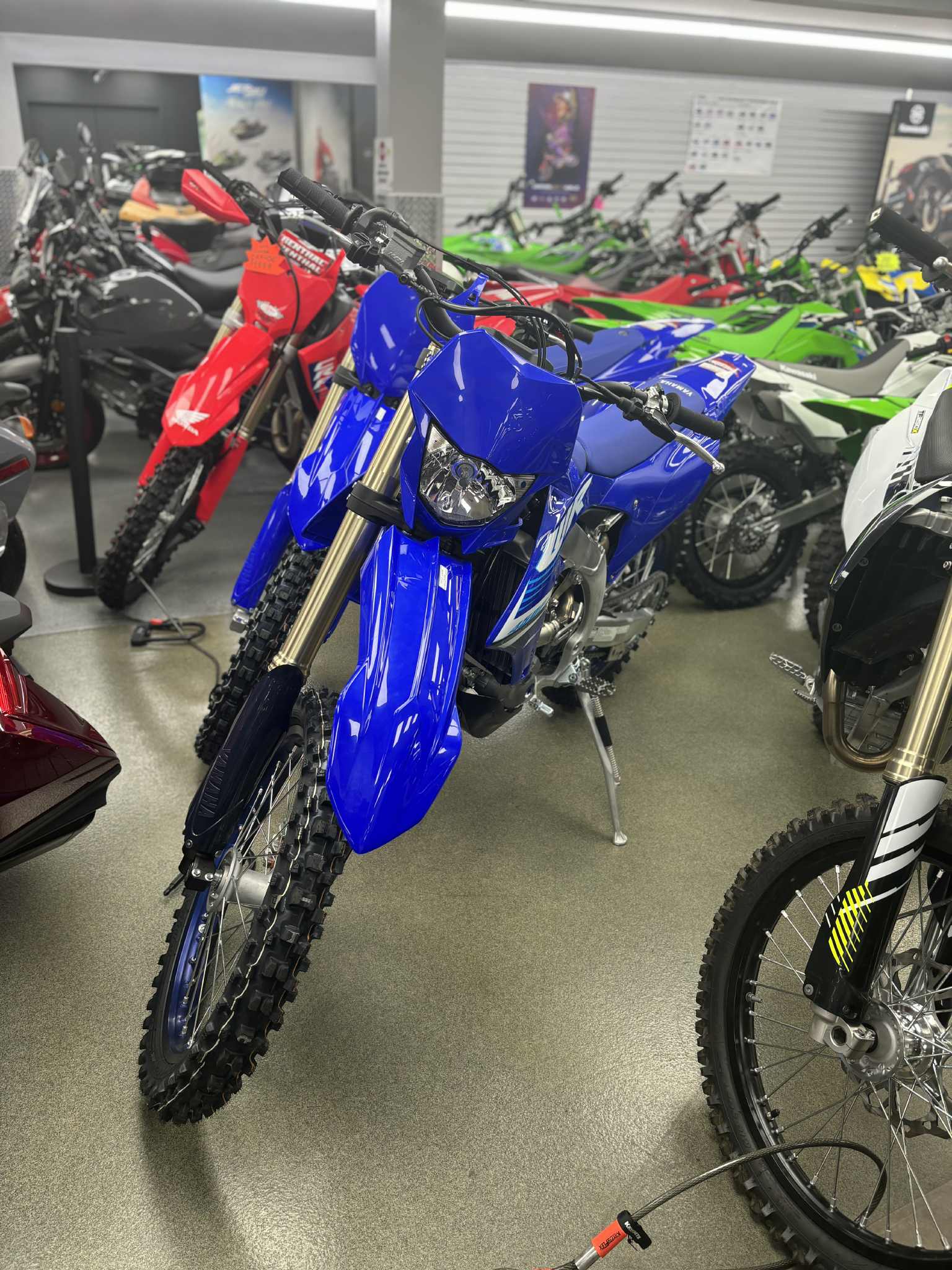 2025 Yamaha WR450F - Photo 8
