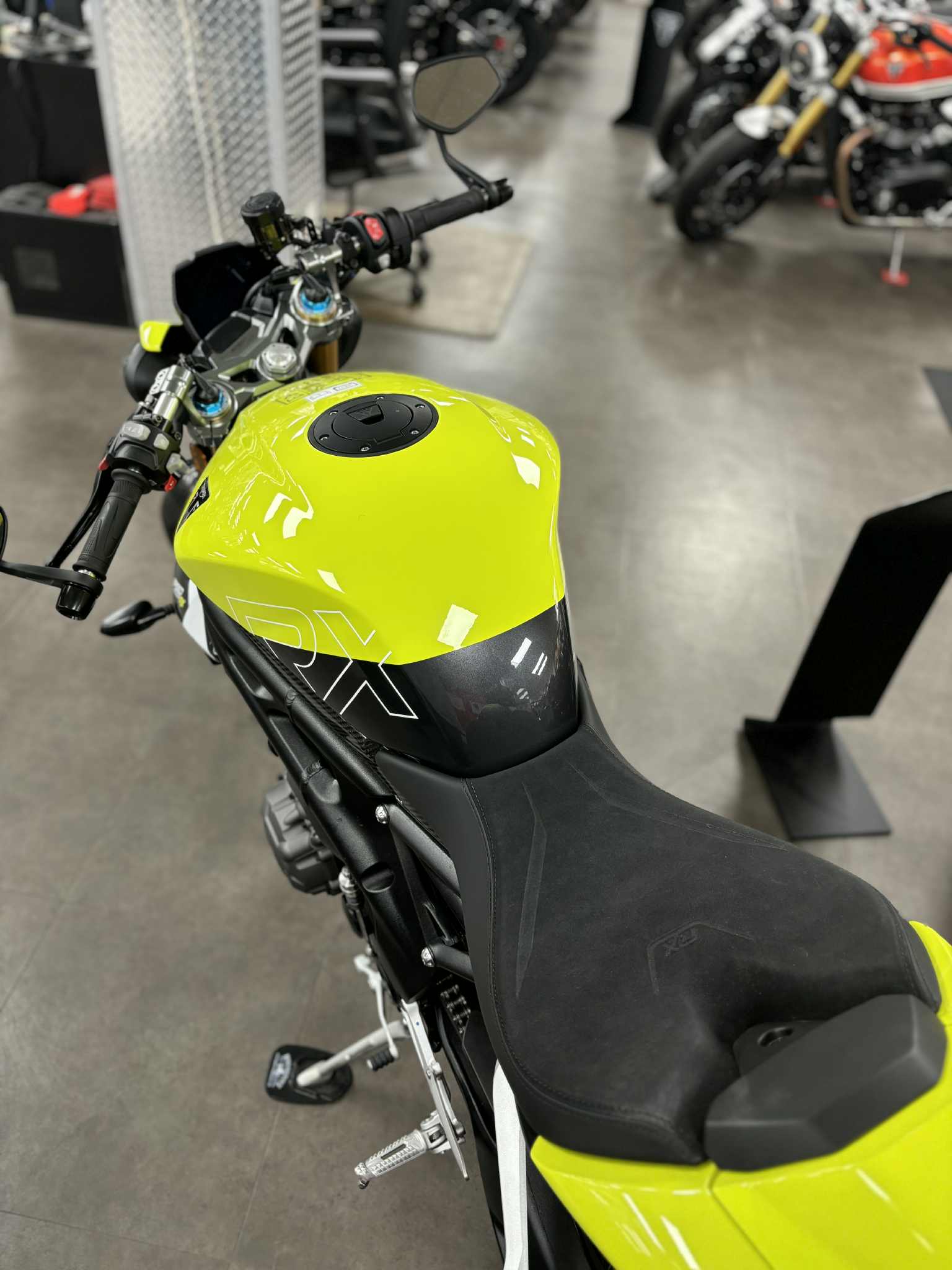 2026 Triumph Speed Triple 1200 RX - Photo 5