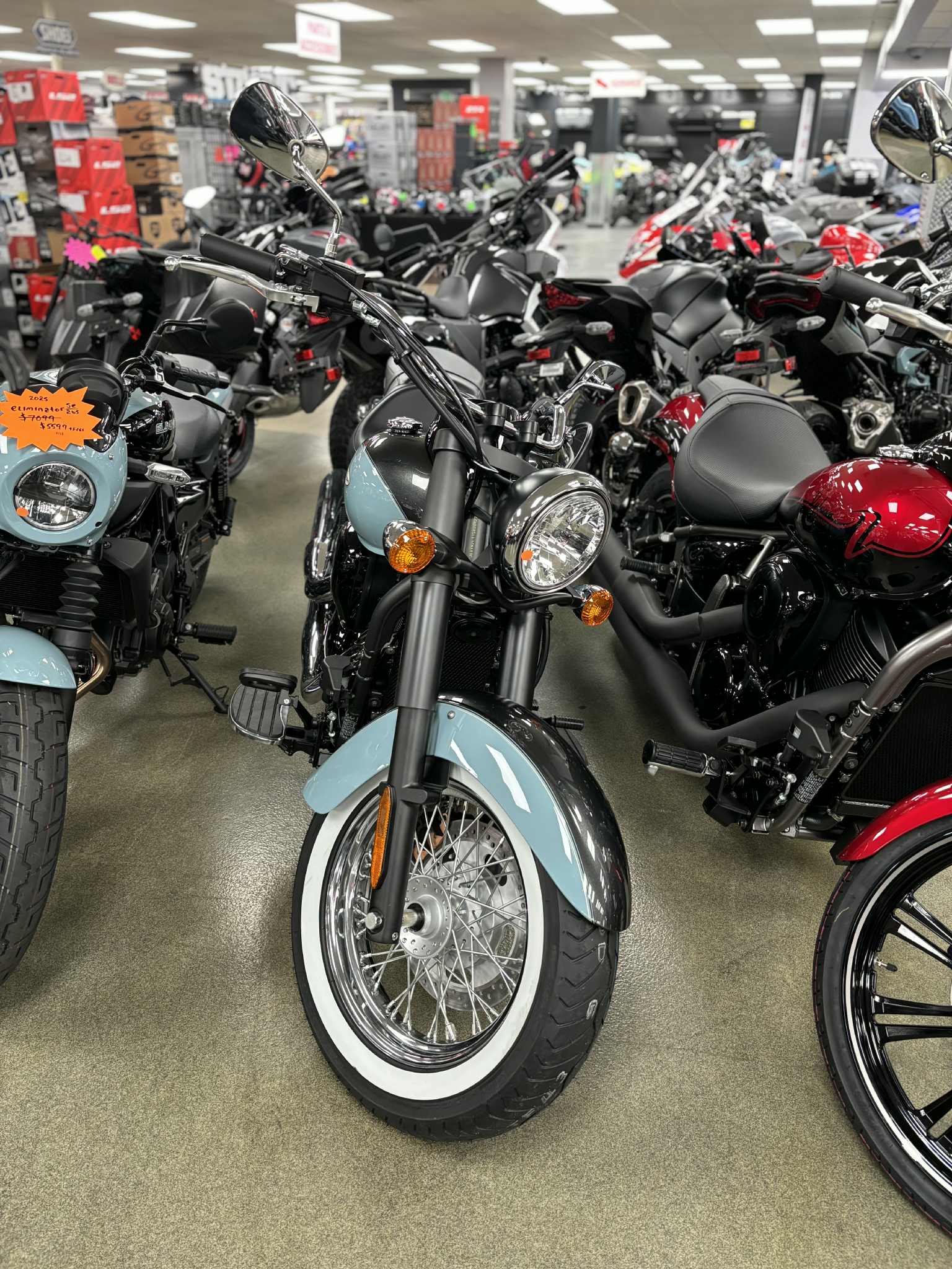 2025 Kawasaki Vulcan 900 Classic - Photo 10
