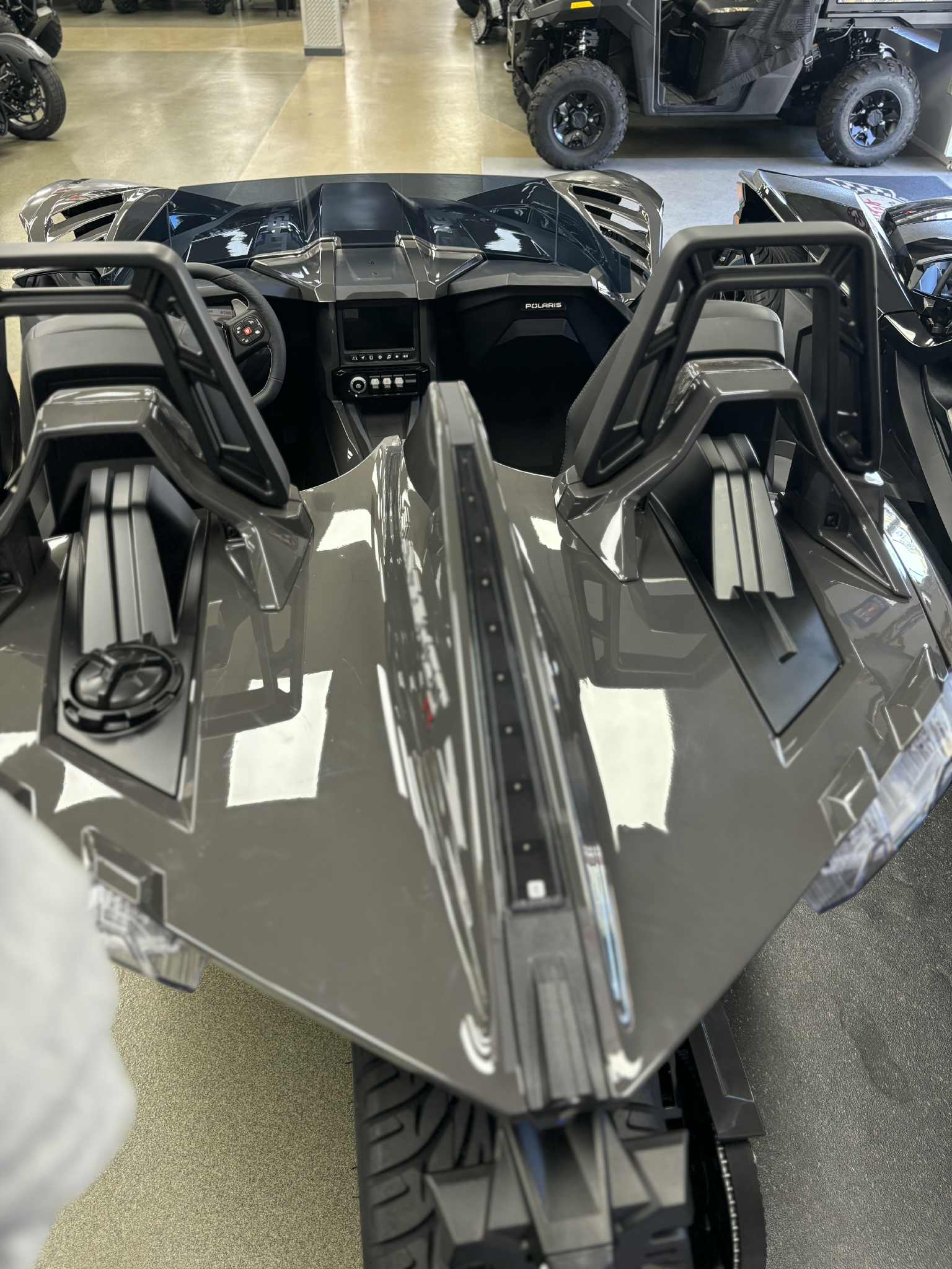 2025 Slingshot SLINGSHOT R AUTODRIVE - Photo 5