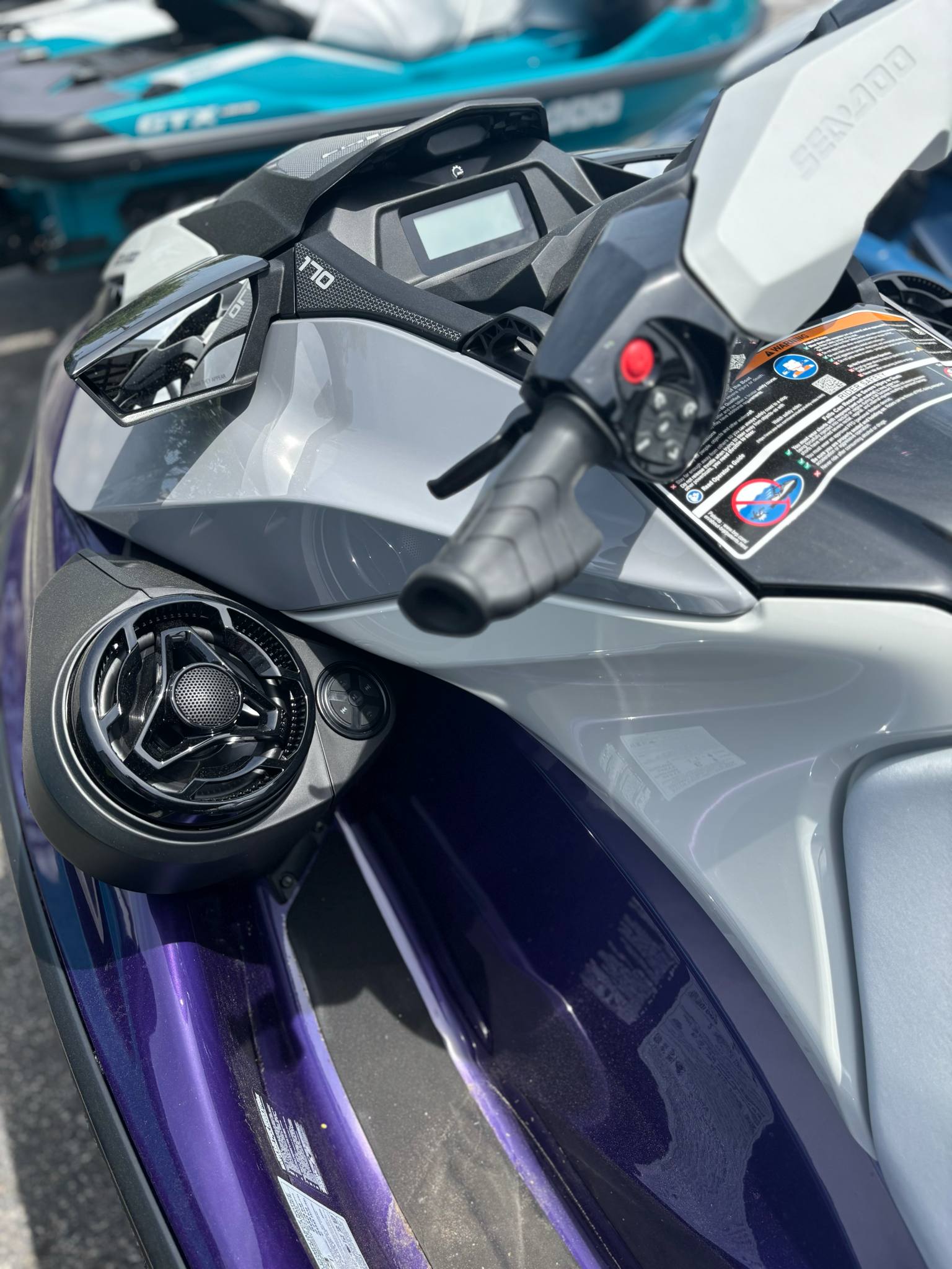 2025 Sea-Doo GTI SE 170 - Photo 7