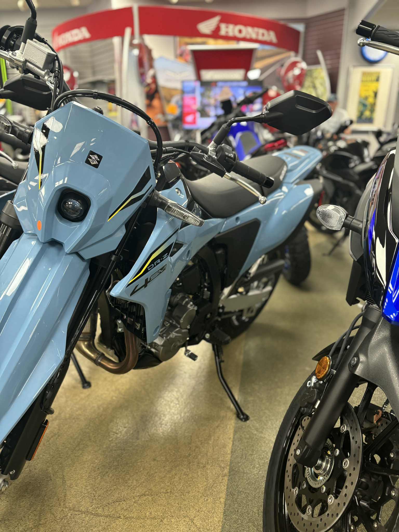 2025 Suzuki DR-Z 4SM - Photo 6