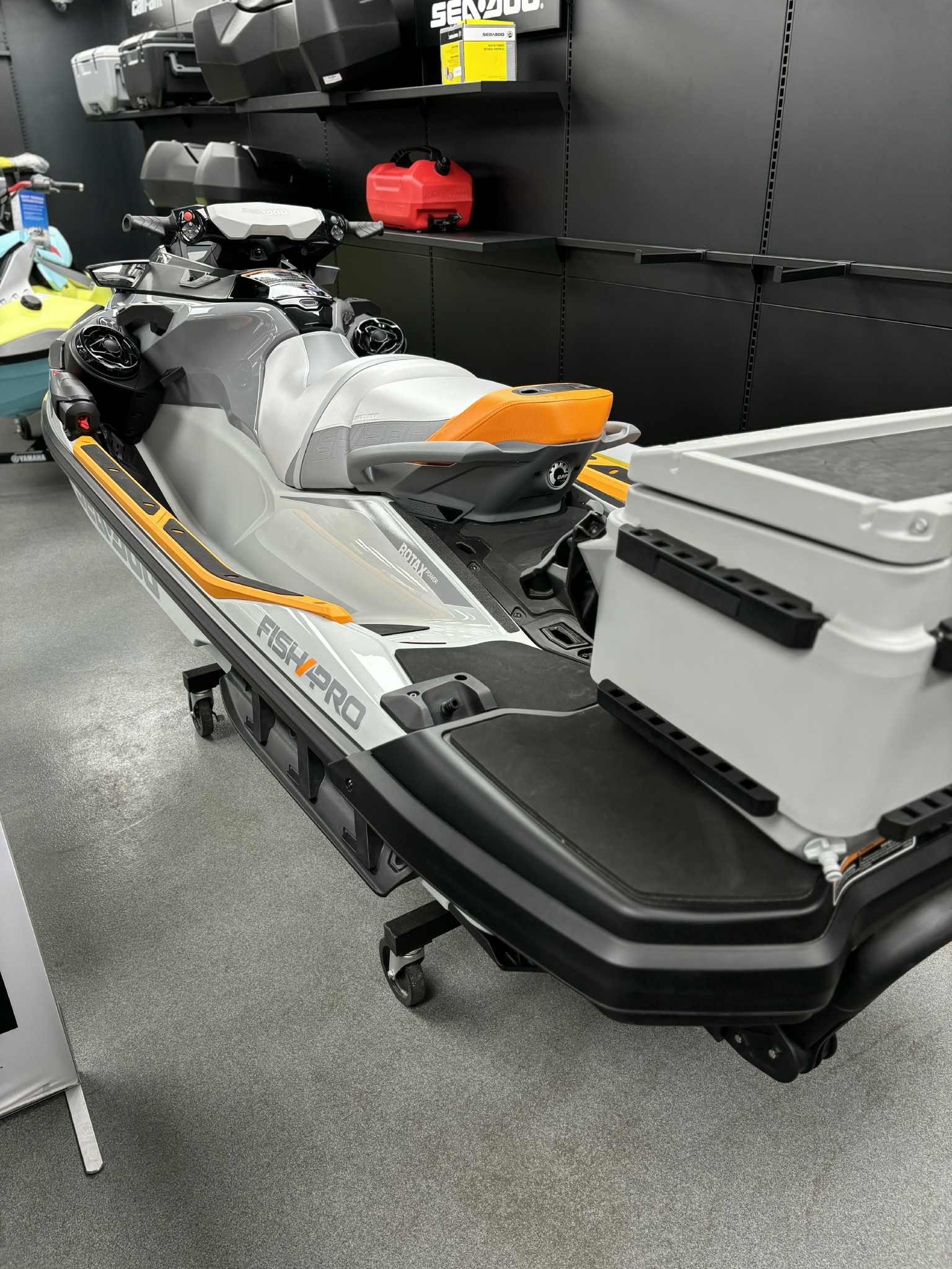 2025 Sea-Doo FISHPRO TROPHY 170