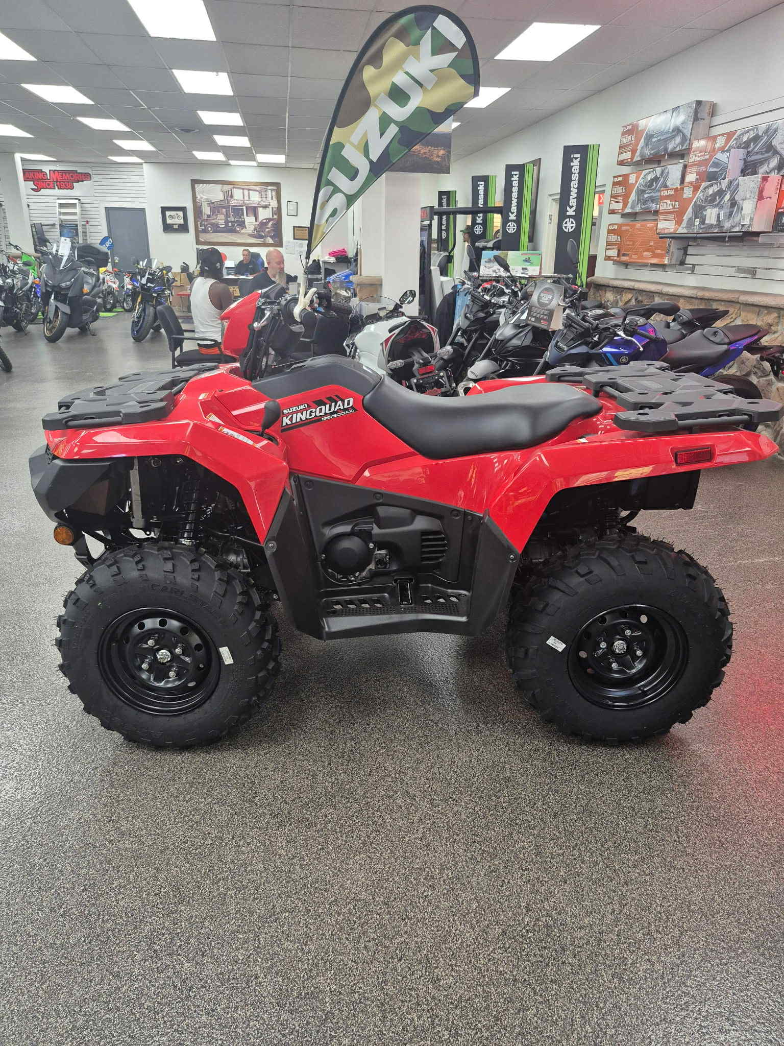 2025 Suzuki KINGQUAD 500AXi POWER STEERING - Photo 2