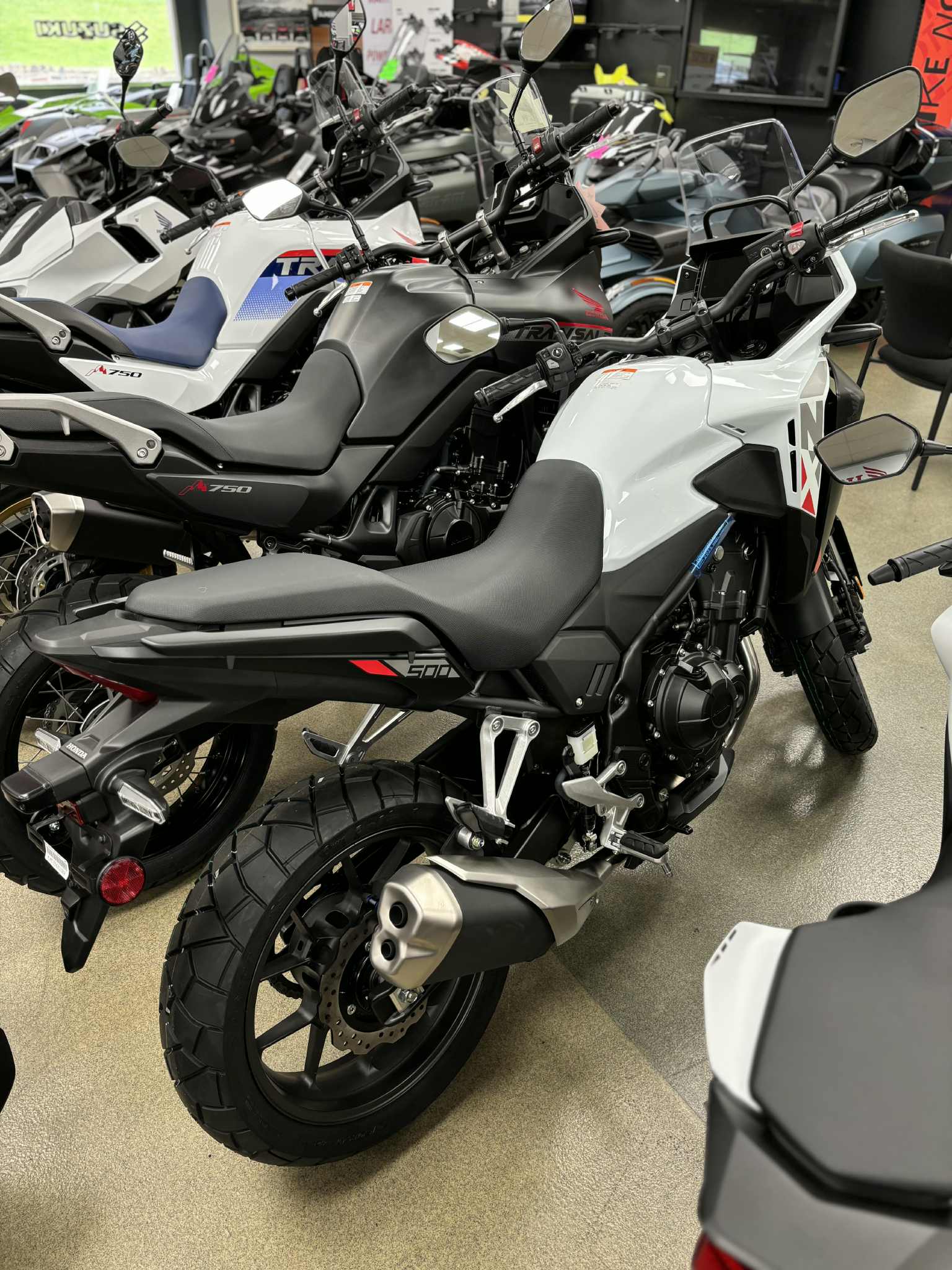 2025 Honda NX500 ABS - Photo 4