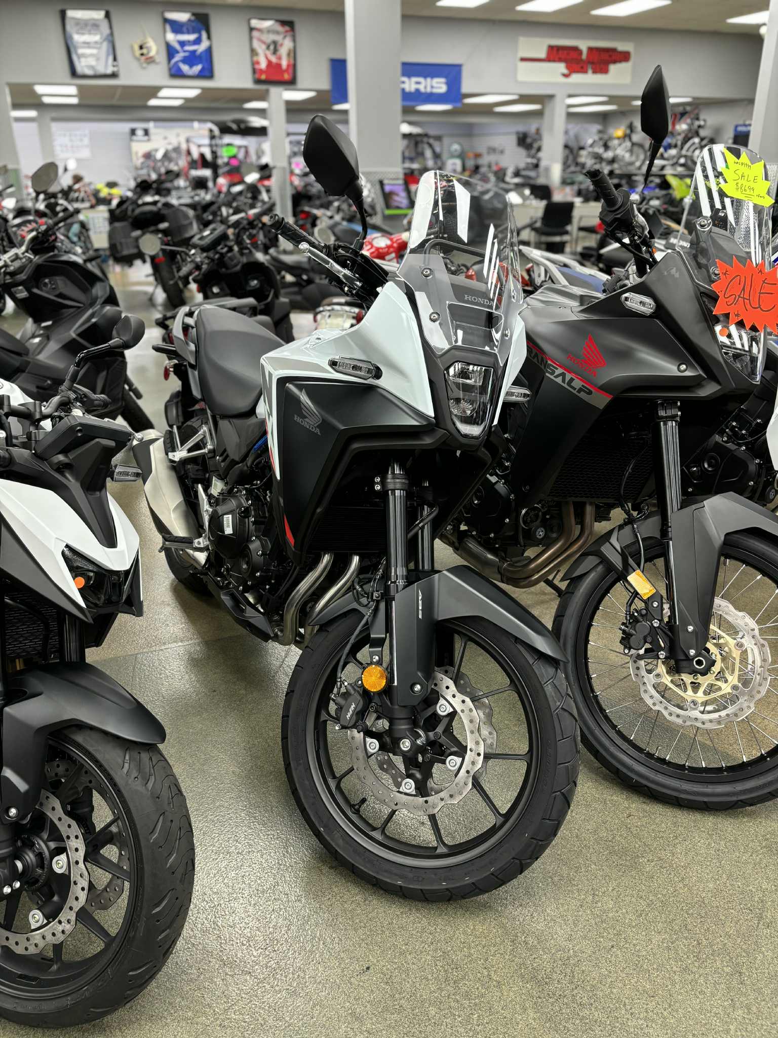2025 Honda NX500 ABS - Photo 8