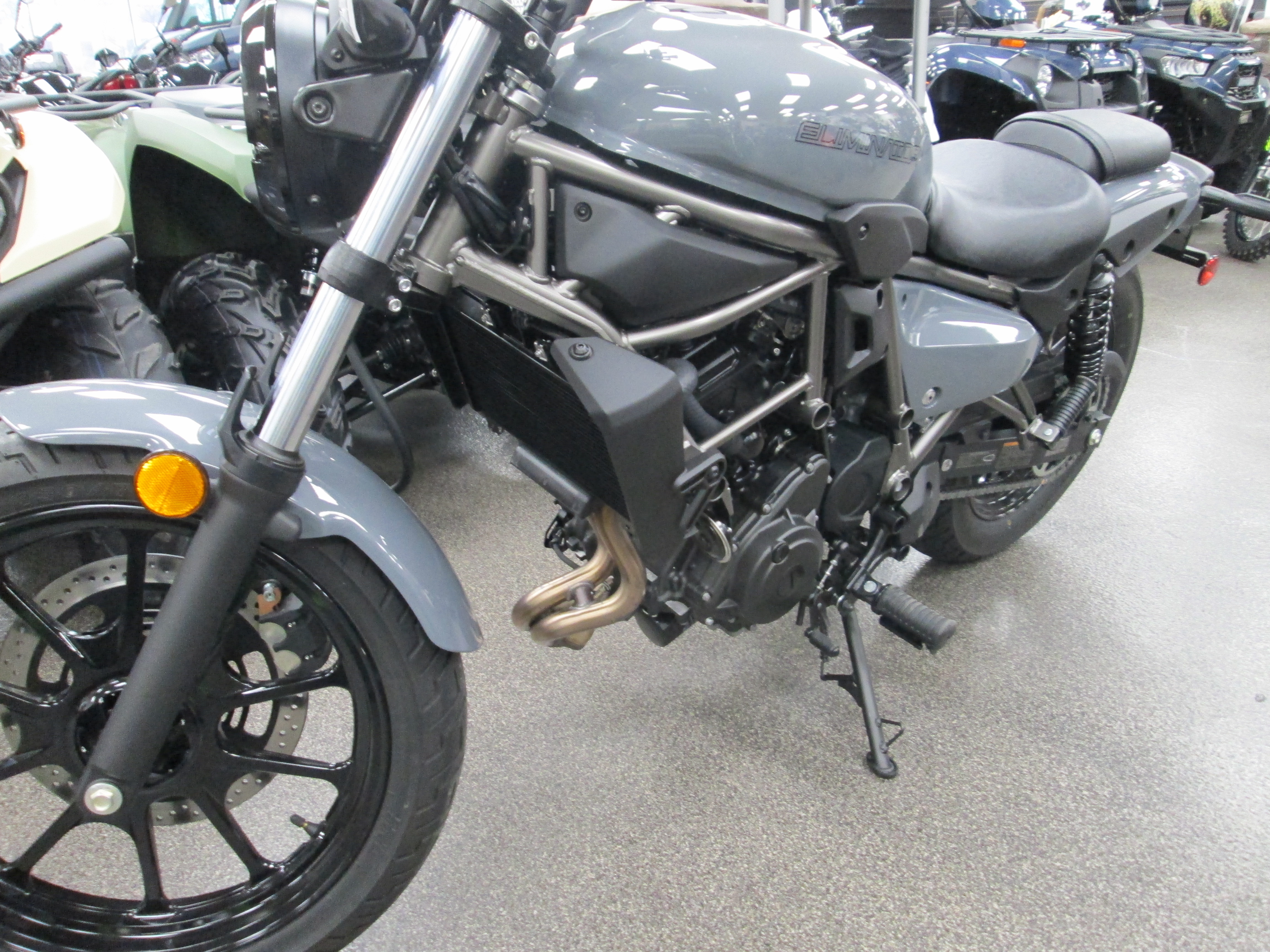 2024 Kawasaki ELIMINATOR - Photo 2
