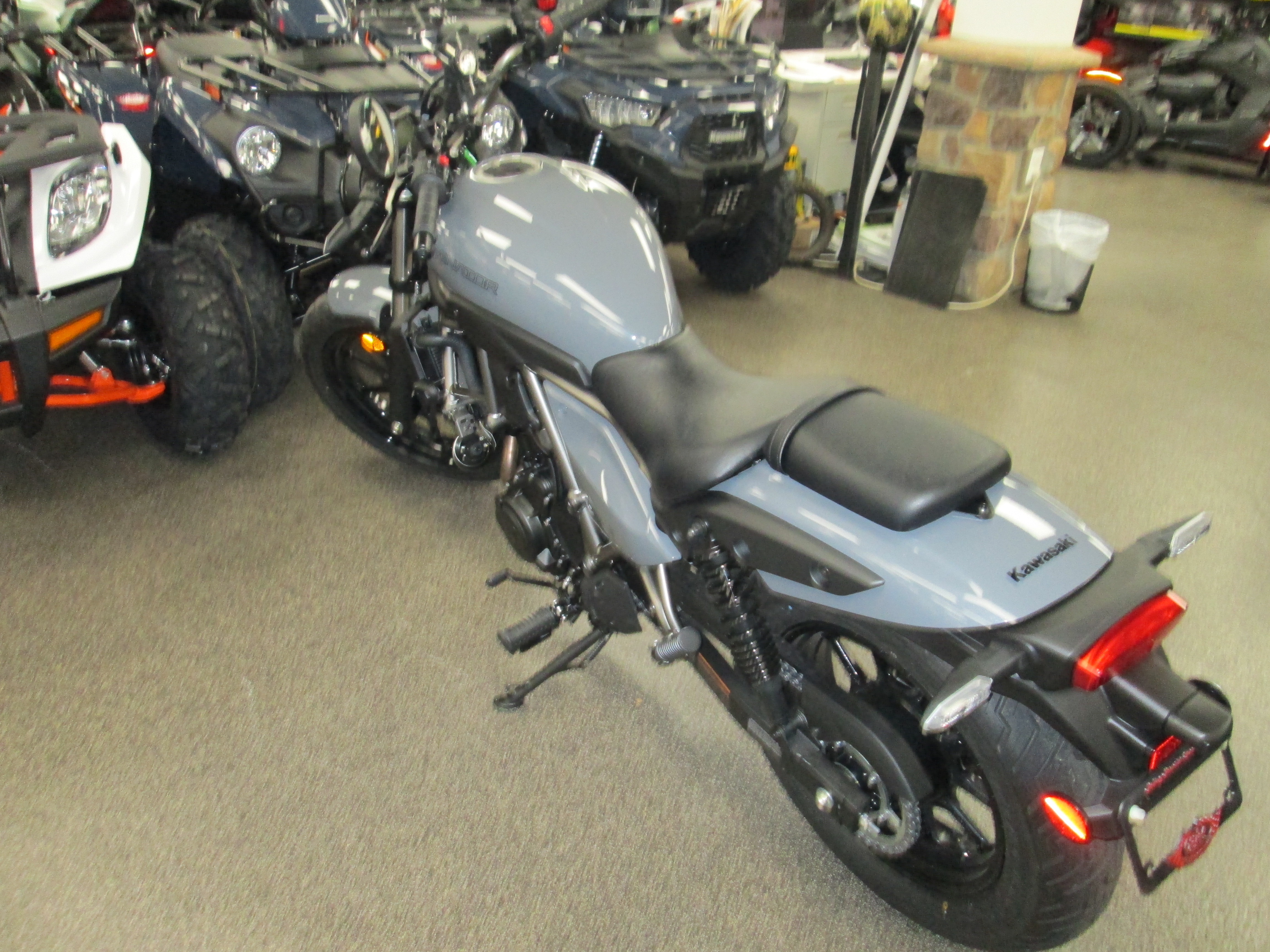 2024 Kawasaki ELIMINATOR - Photo 6