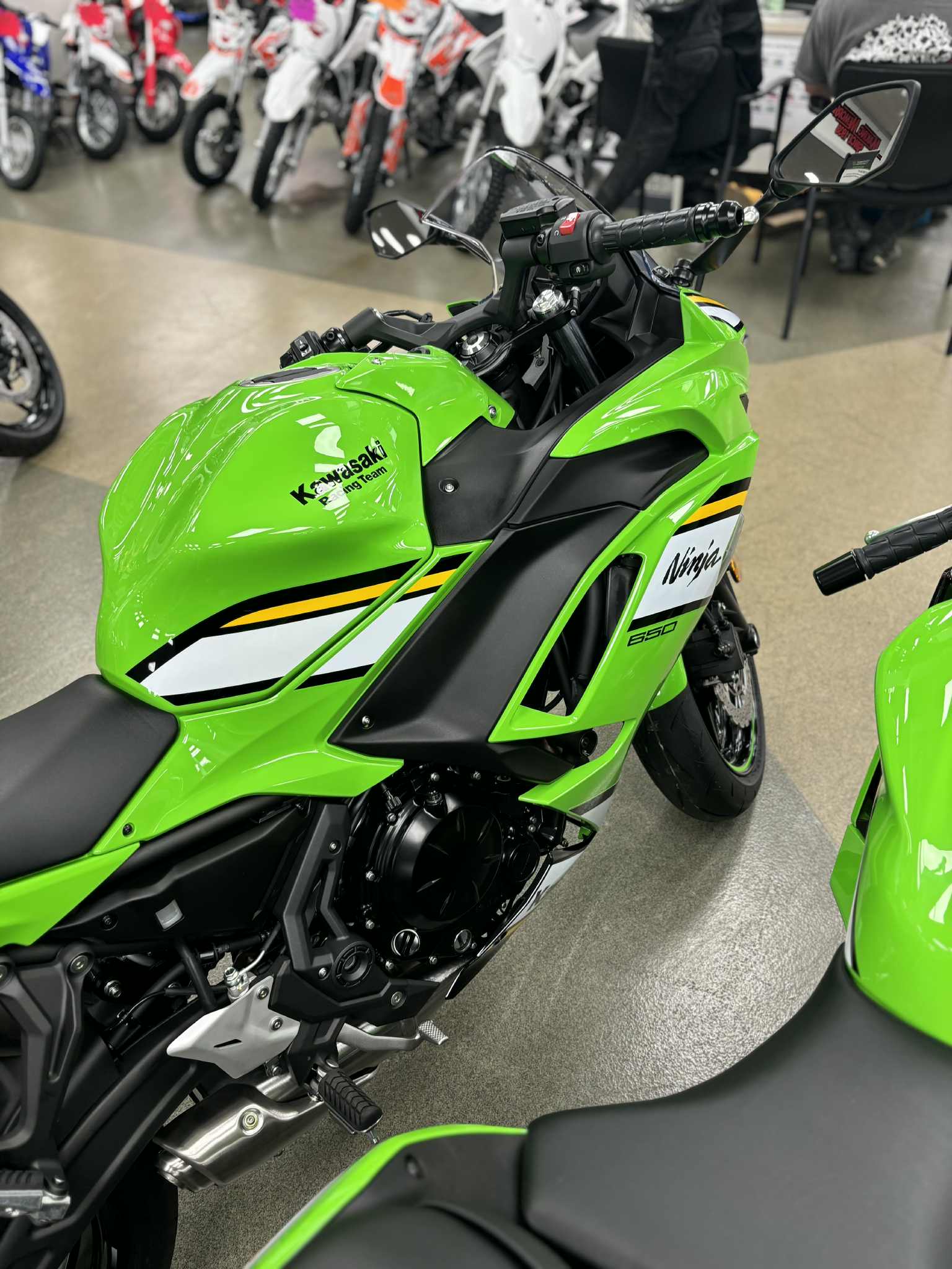 2025 Kawasaki Ninja 650 ABS - Photo 9
