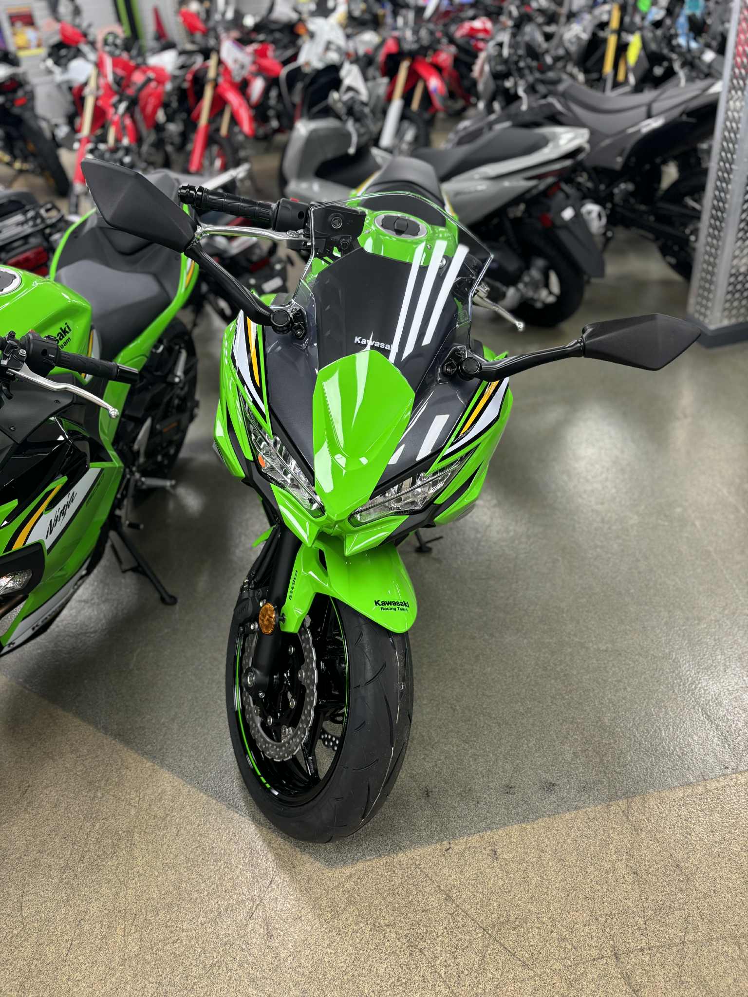 2025 Kawasaki Ninja 650 ABS - Photo 10