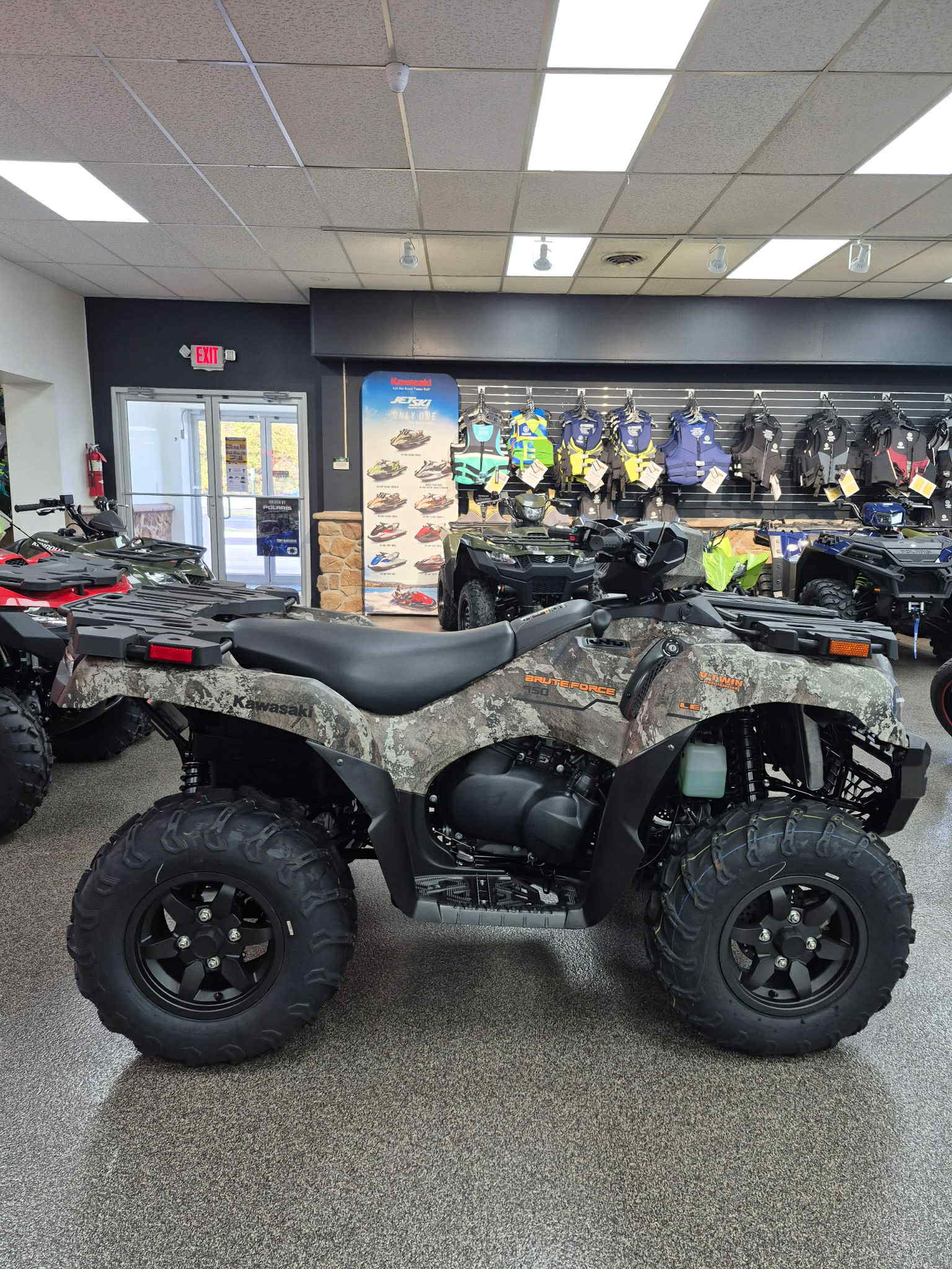 2025 Kawasaki Brute Force 750 LE EPS - Photo 3