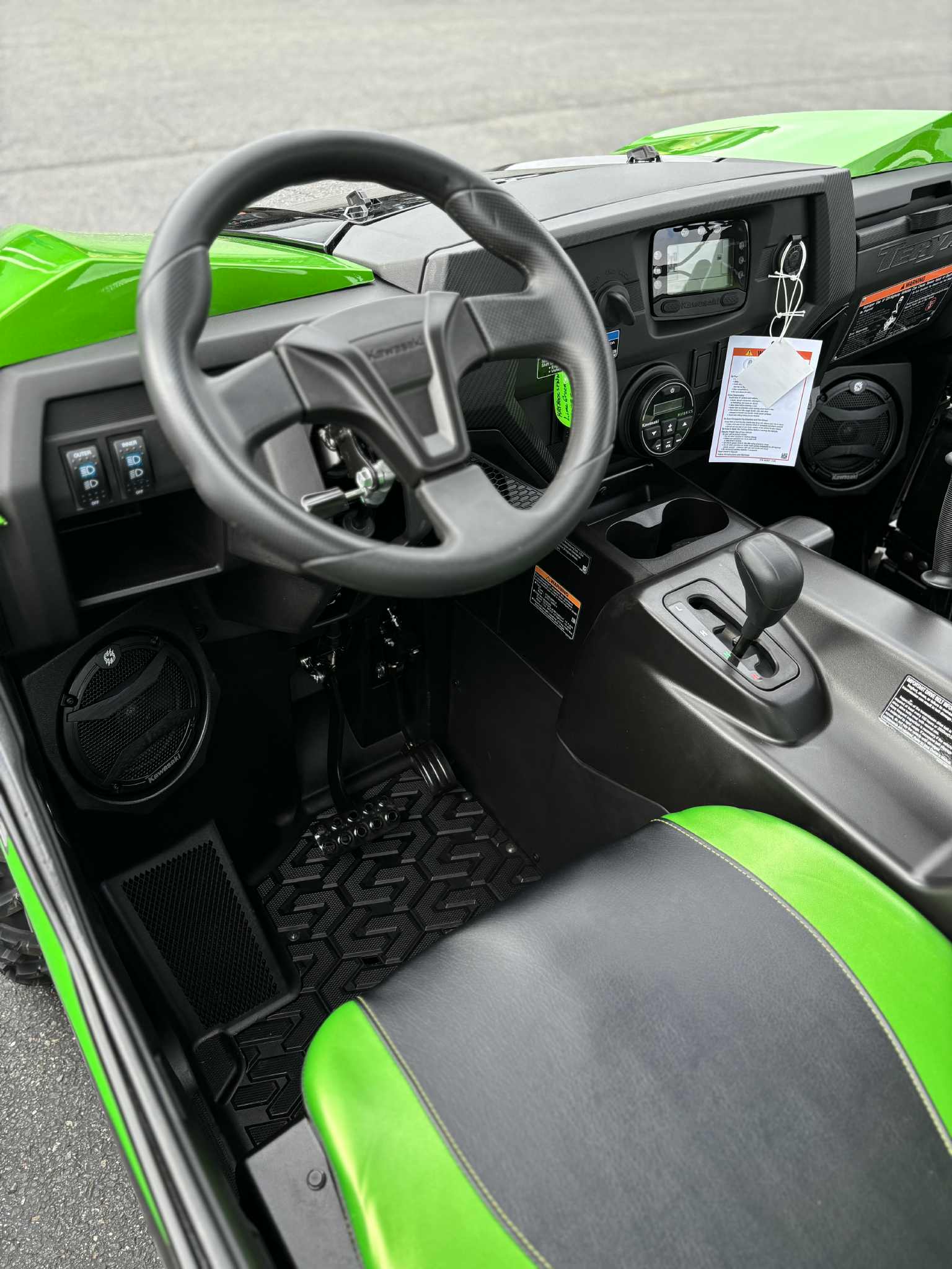 2025 Kawasaki Teryx4 S SE - Photo 4
