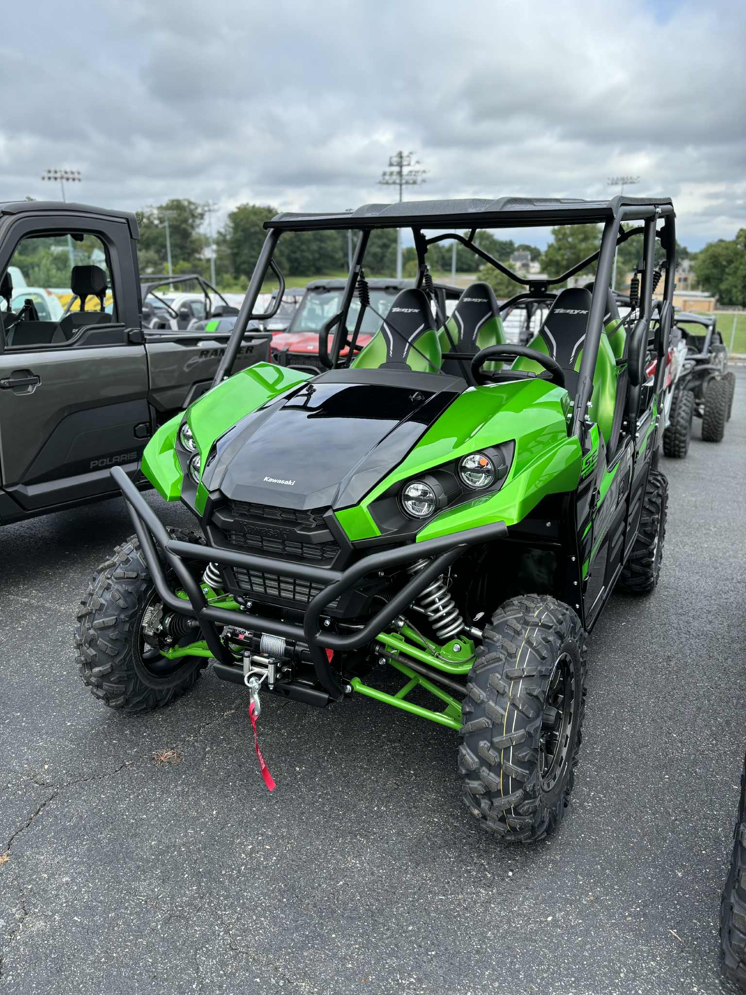2025 Kawasaki Teryx4 S SE - Photo 2