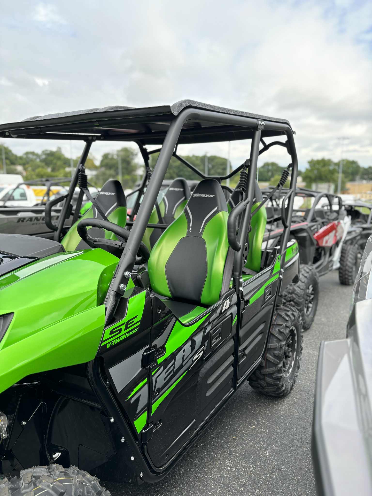 2025 Kawasaki Teryx4 S SE - Photo 3