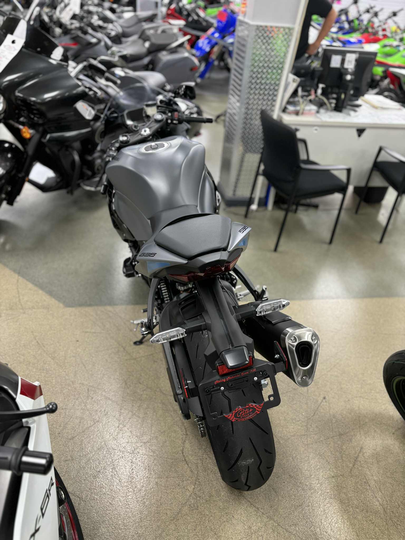 2025 Kawasaki Ninja ZX-6R ABS - Photo 4