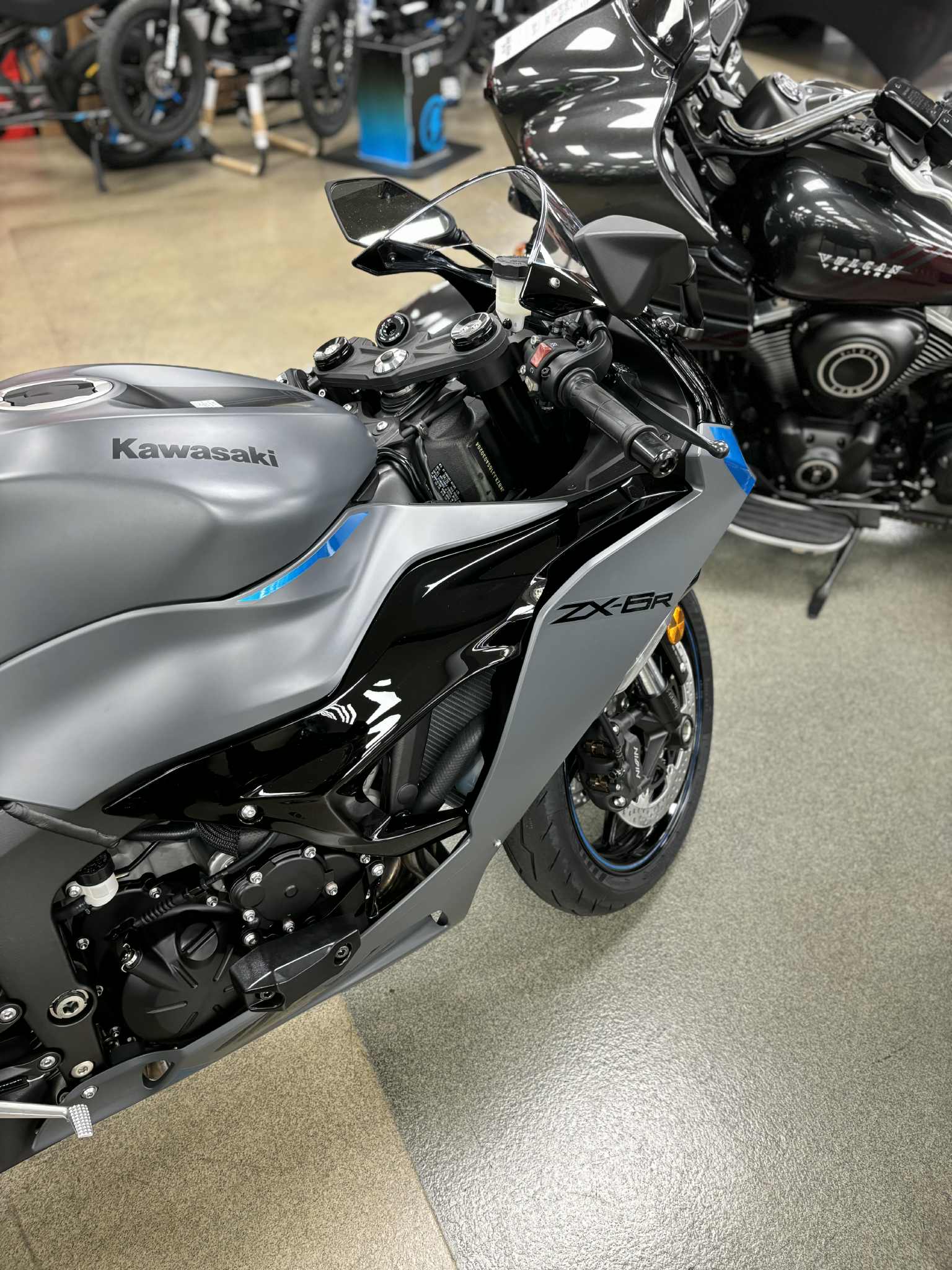 2025 Kawasaki Ninja ZX-6R ABS - Photo 10