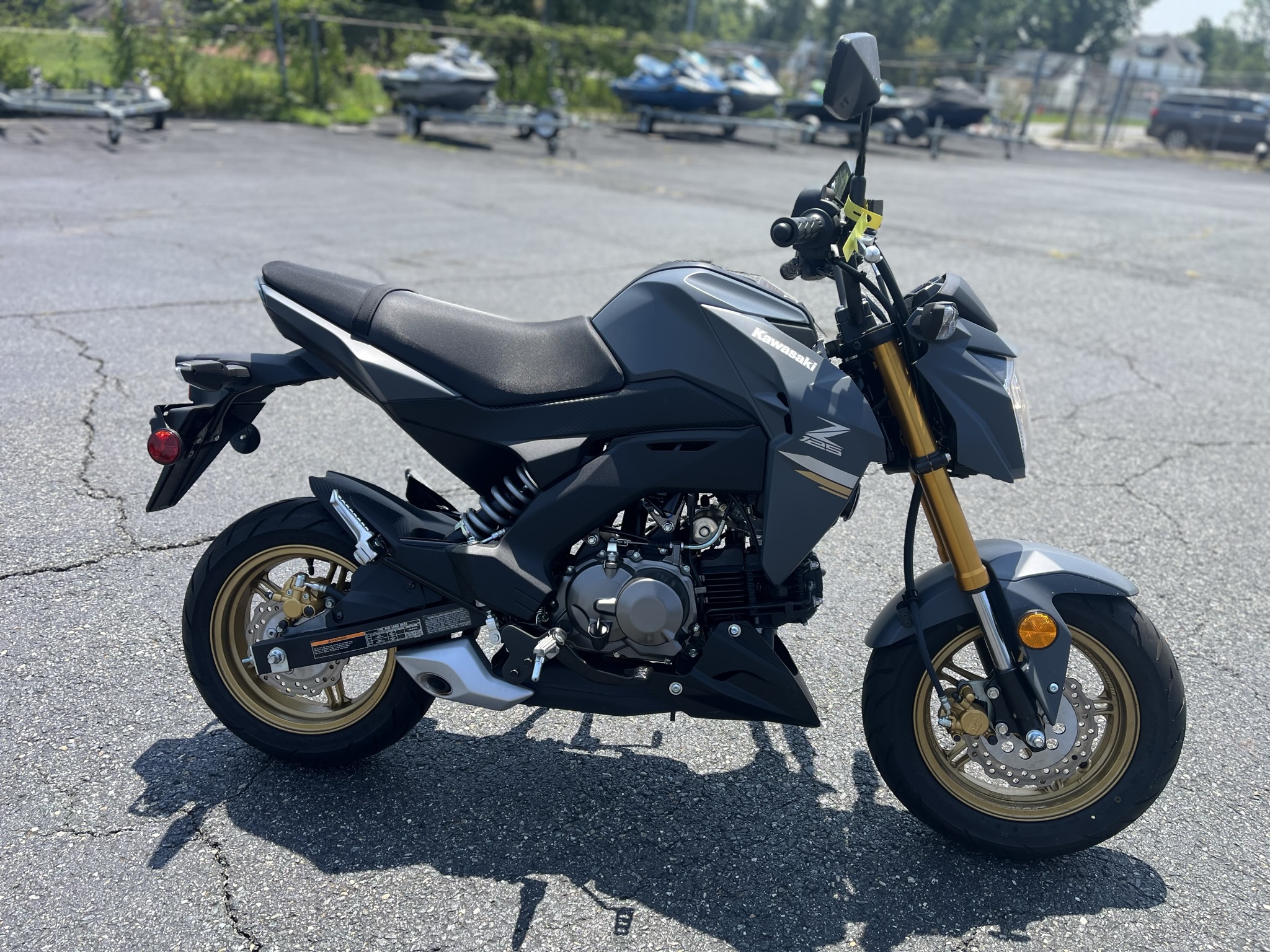 2024 Kawasaki Z125 PRO Base