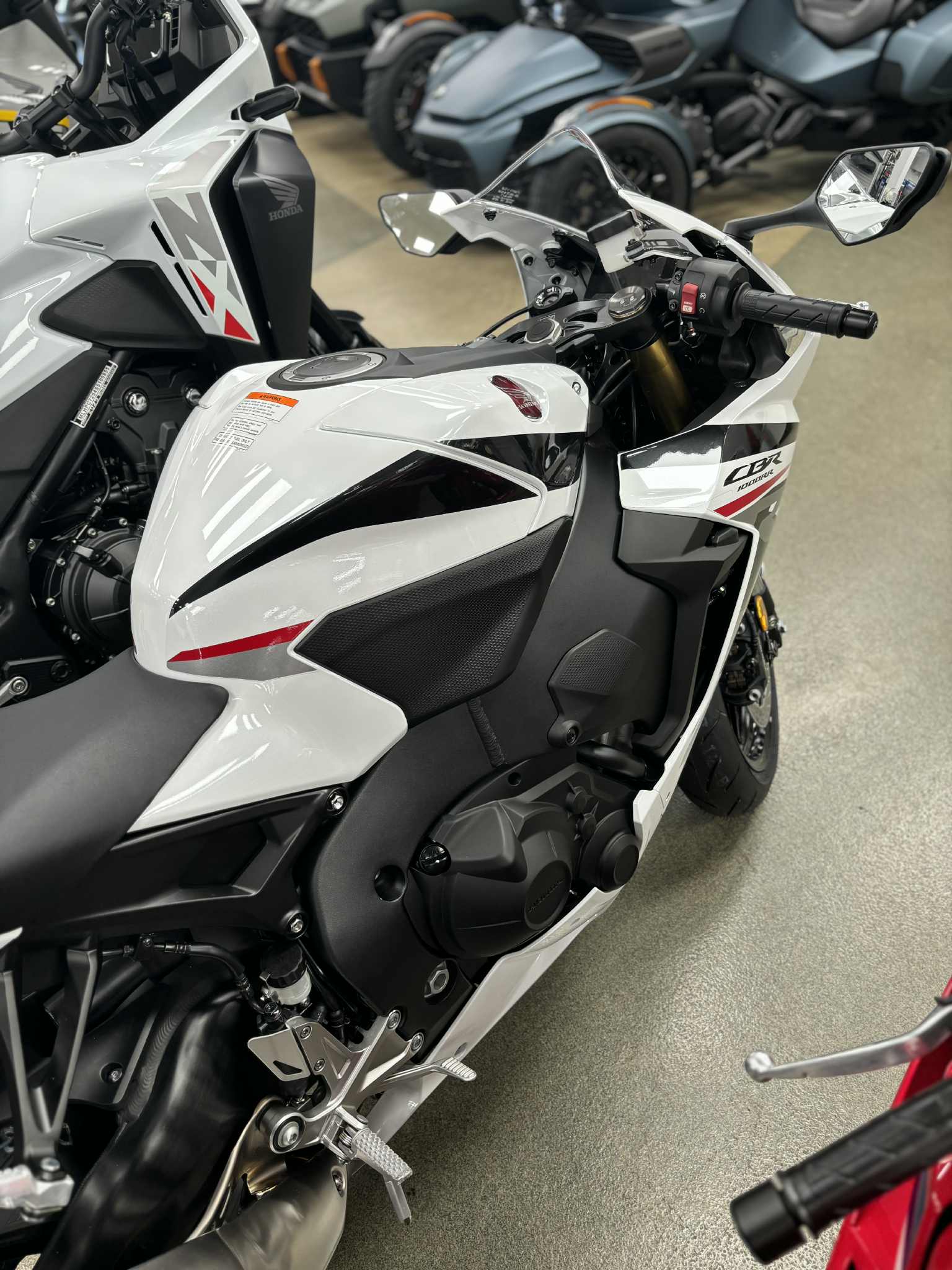 2026 Honda CBR1000RR ABS - Photo 3