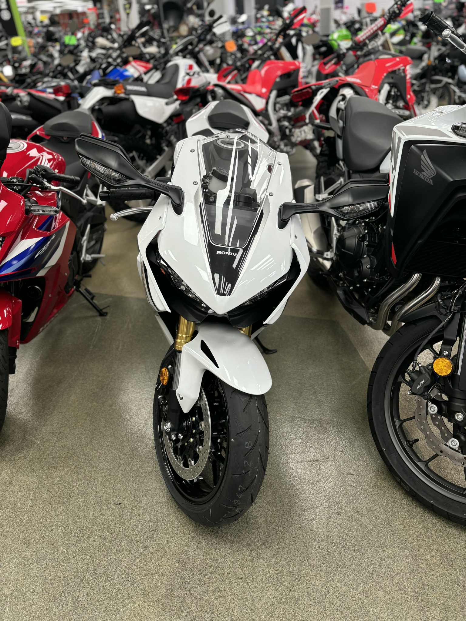 2026 Honda CBR1000RR ABS - Photo 10