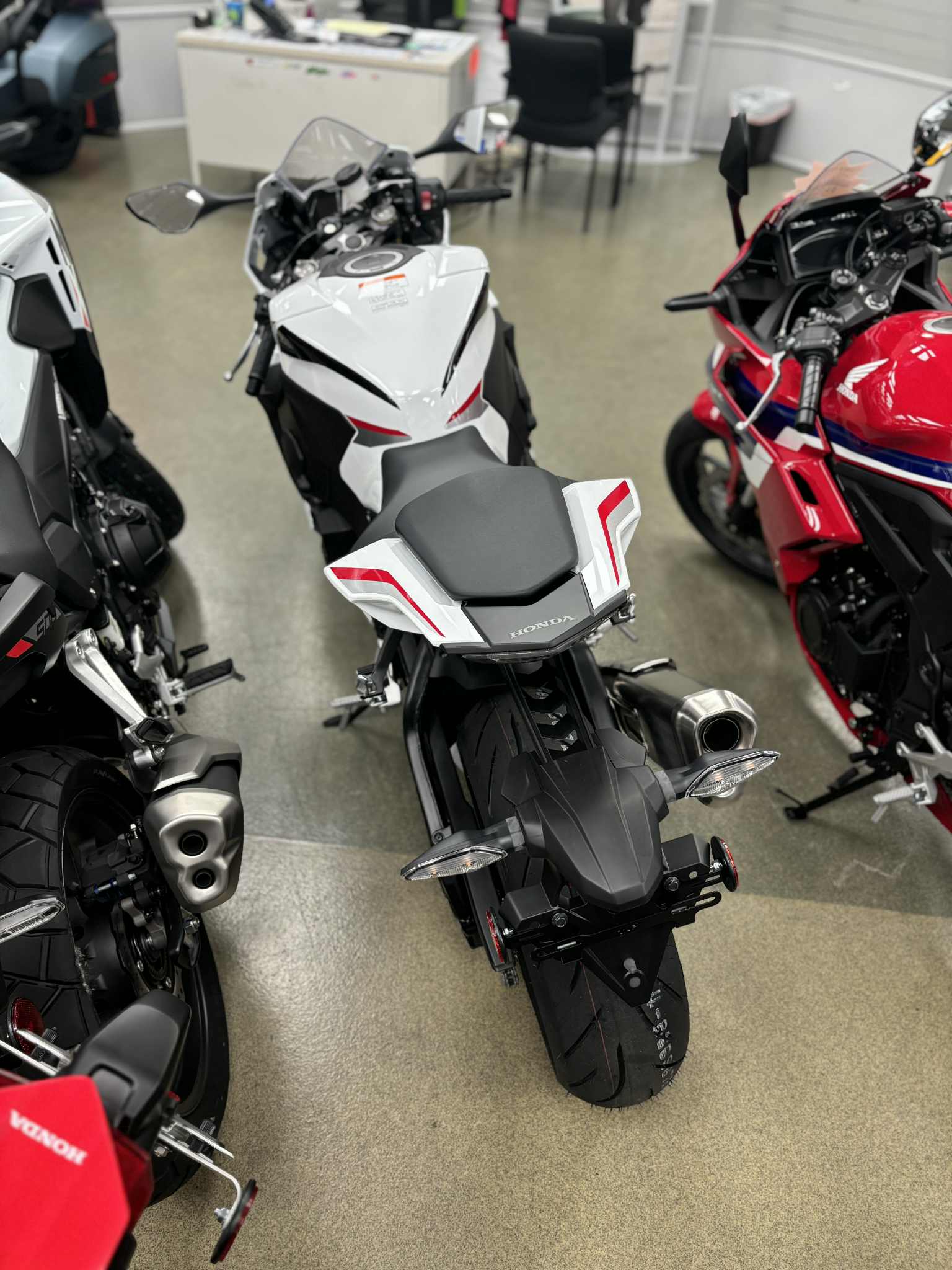 2026 Honda CBR1000RR ABS - Photo 5