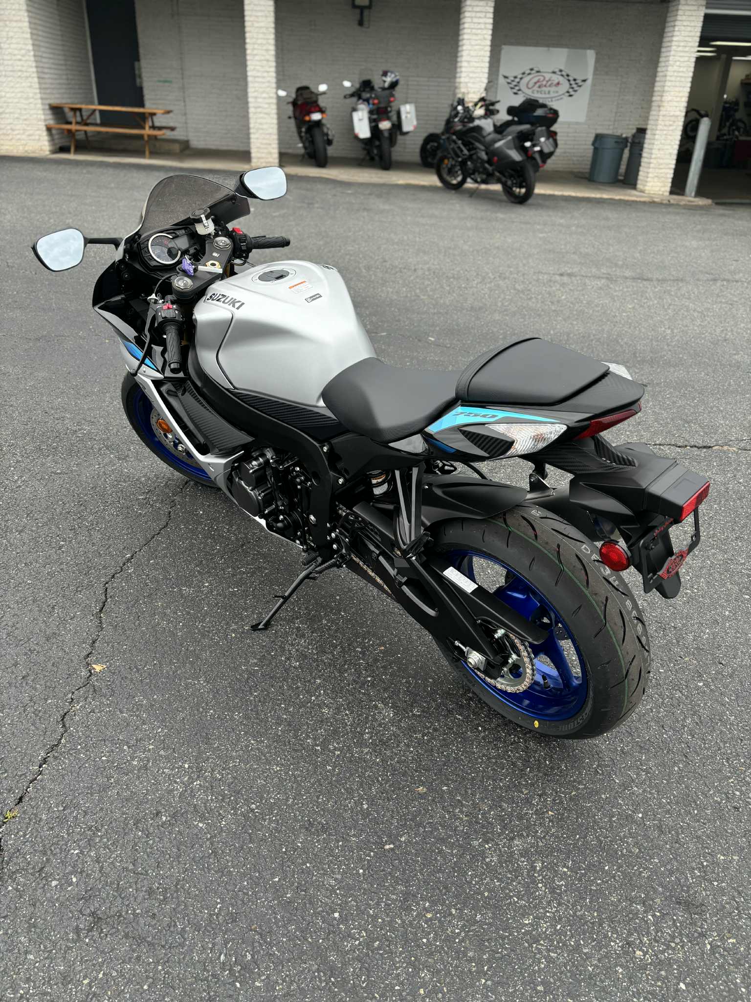 2026 Suzuki GSX-R 750 - Photo 7