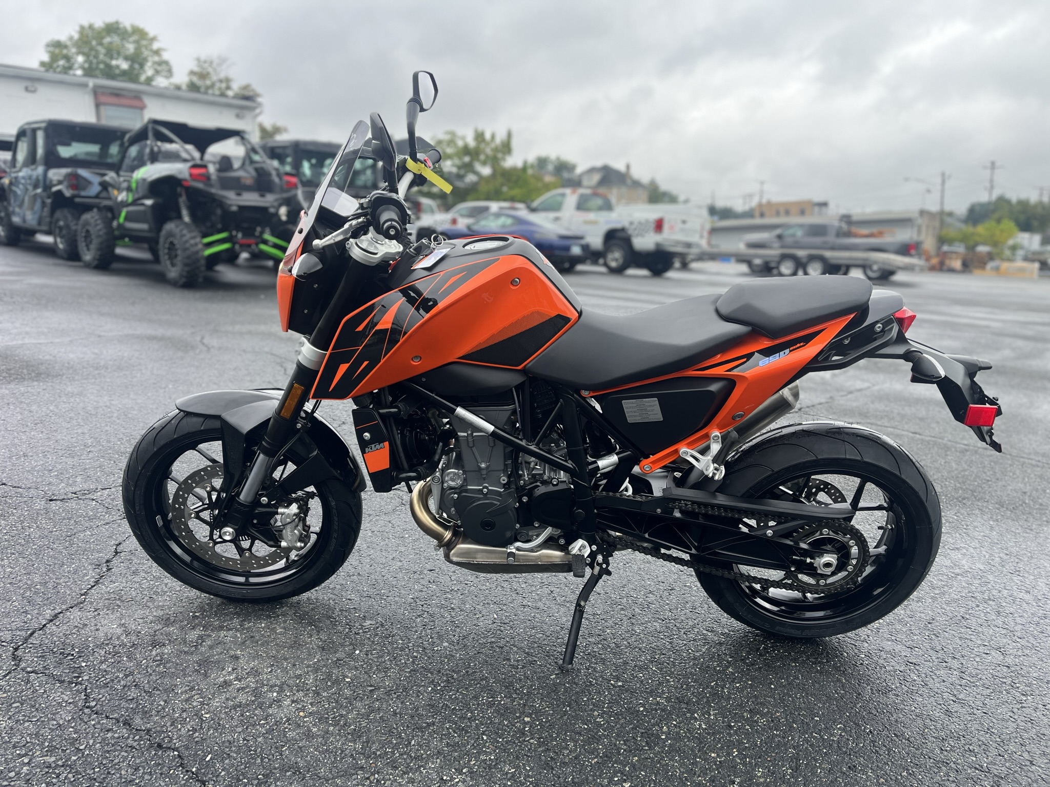2017 KTM Duke 690 - Photo 2