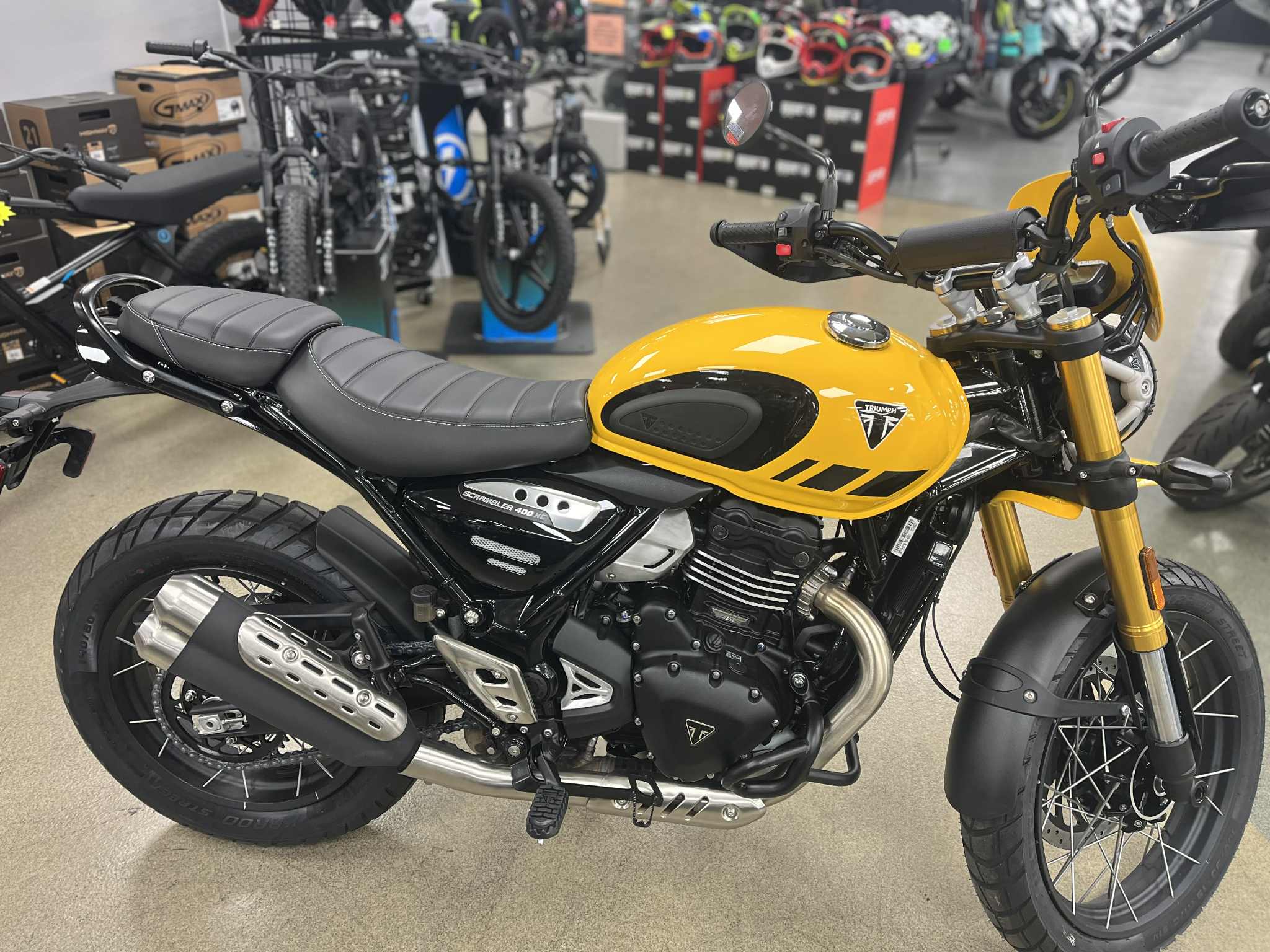 2026 Triumph Scrambler 400 XC - Photo 2