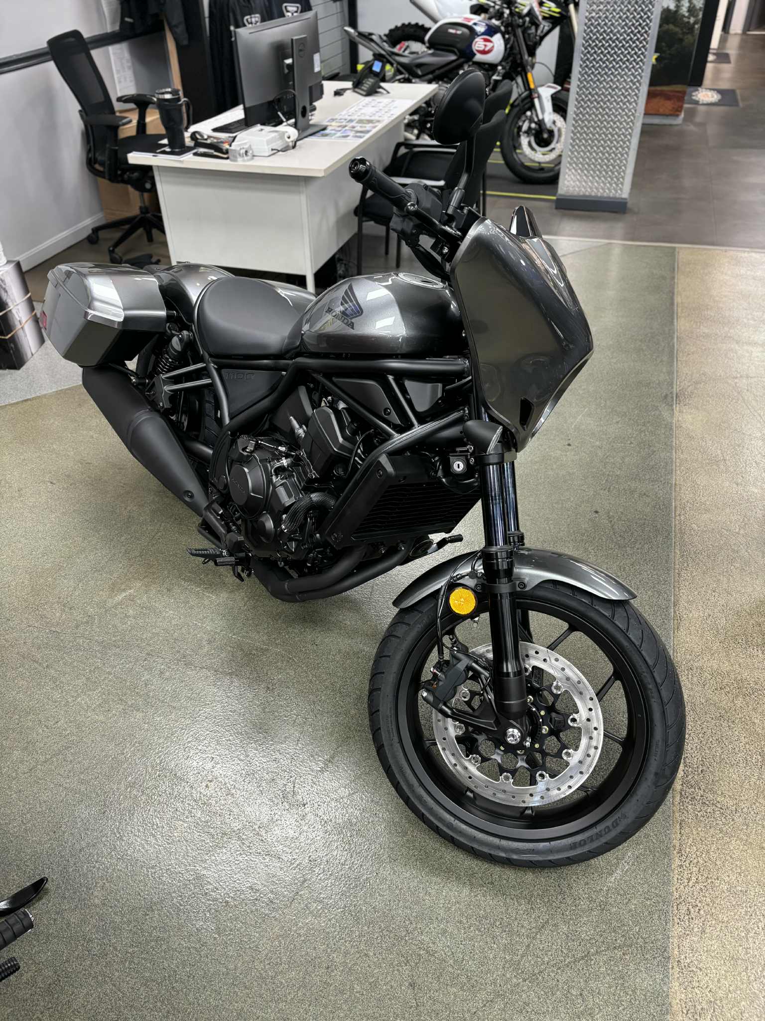 2025 Honda REBEL 1100 T - Photo 2