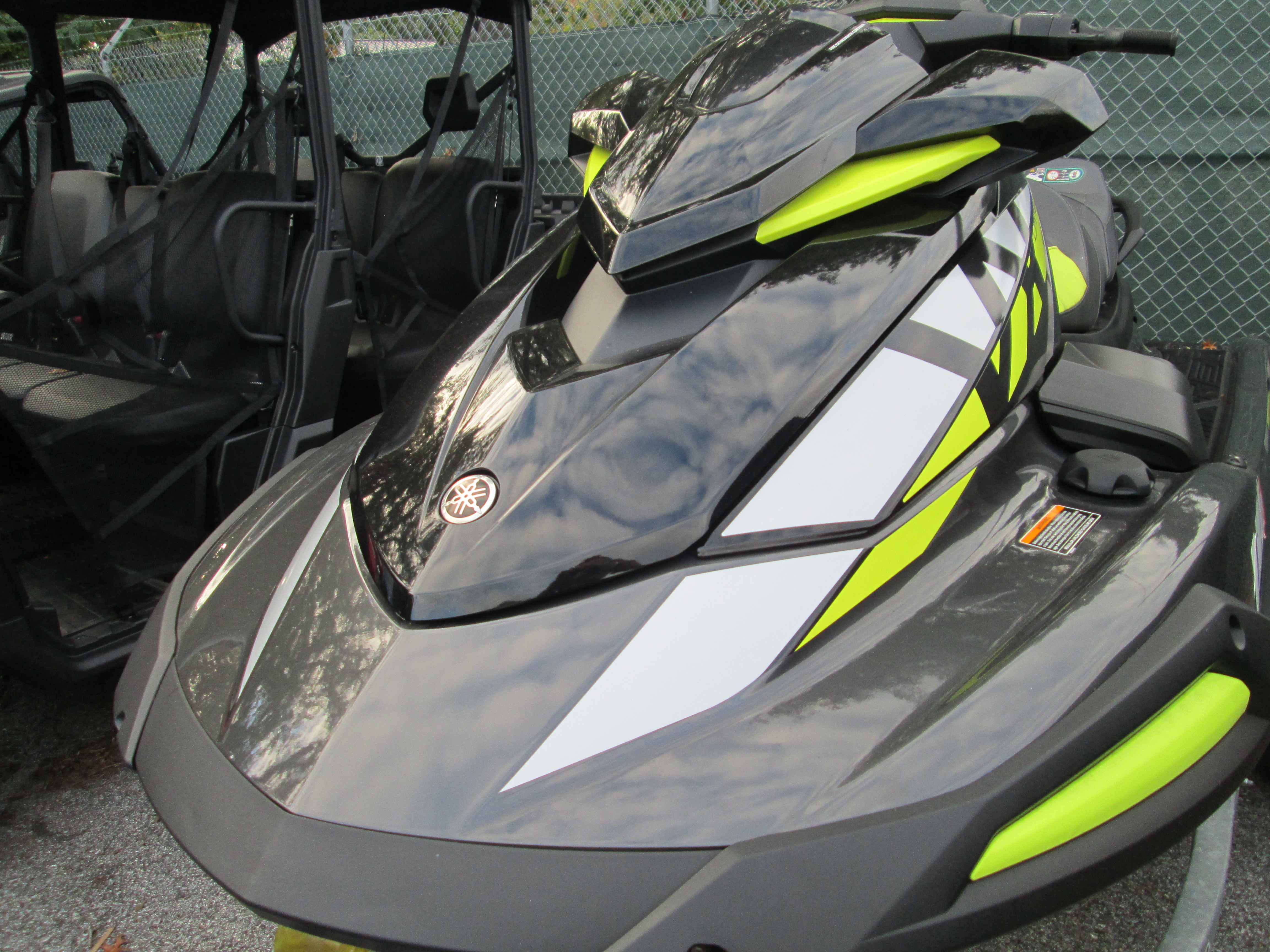 2021 Yamaha VX1800A-W - Photo 5