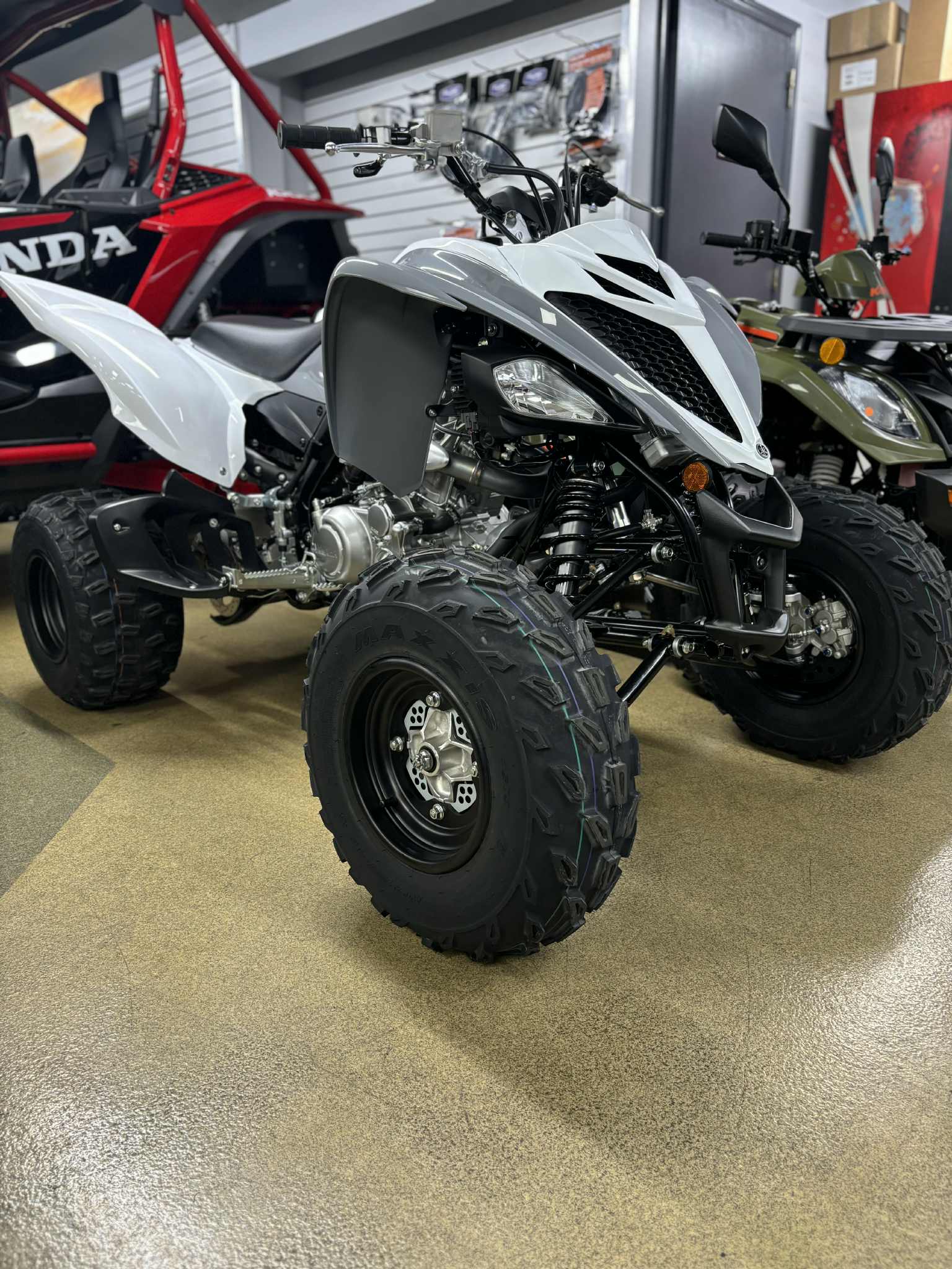 2026 Yamaha Raptor 700 - Photo 10