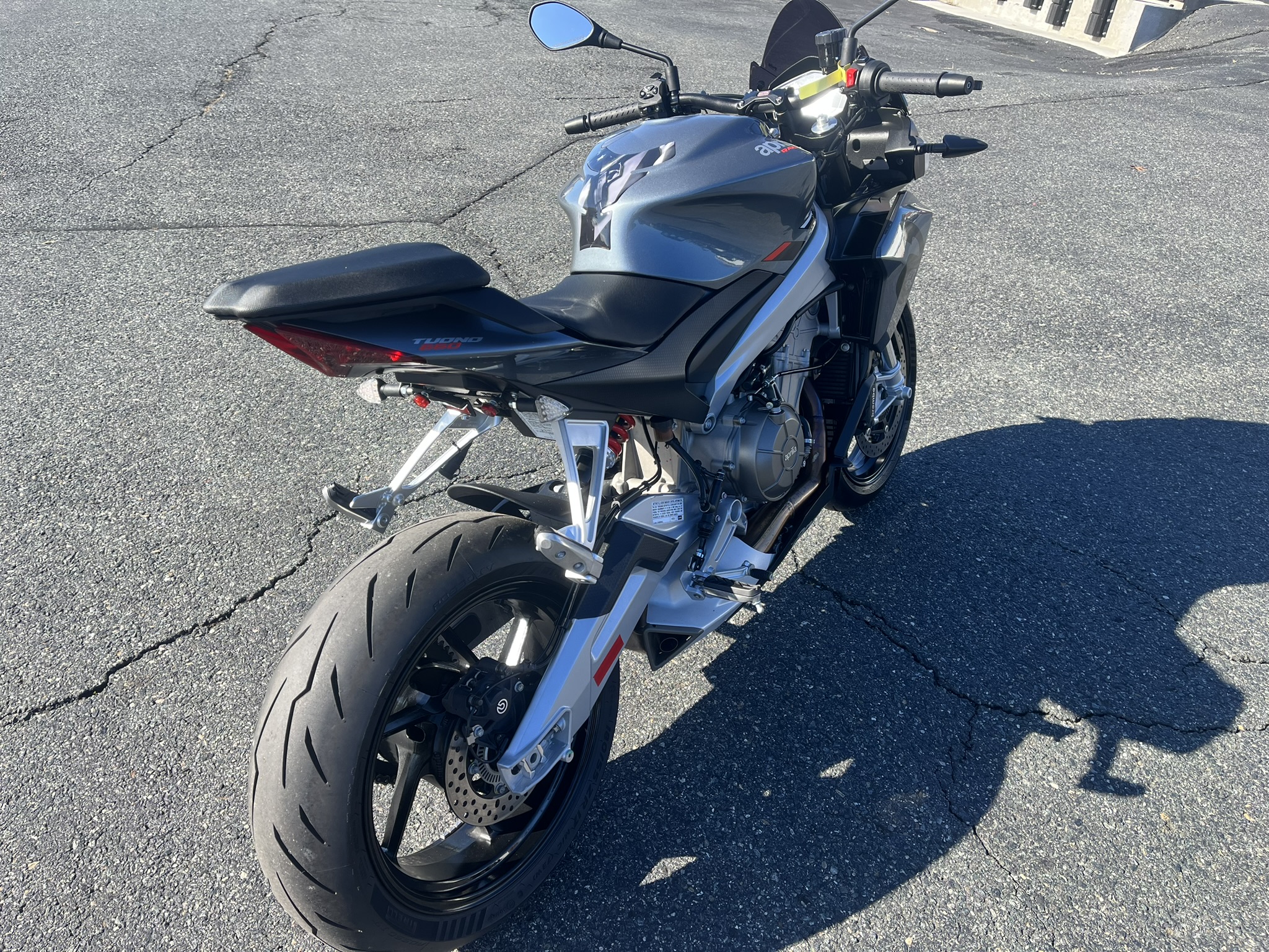 2024 Aprilia Tuono 660 - Photo 7