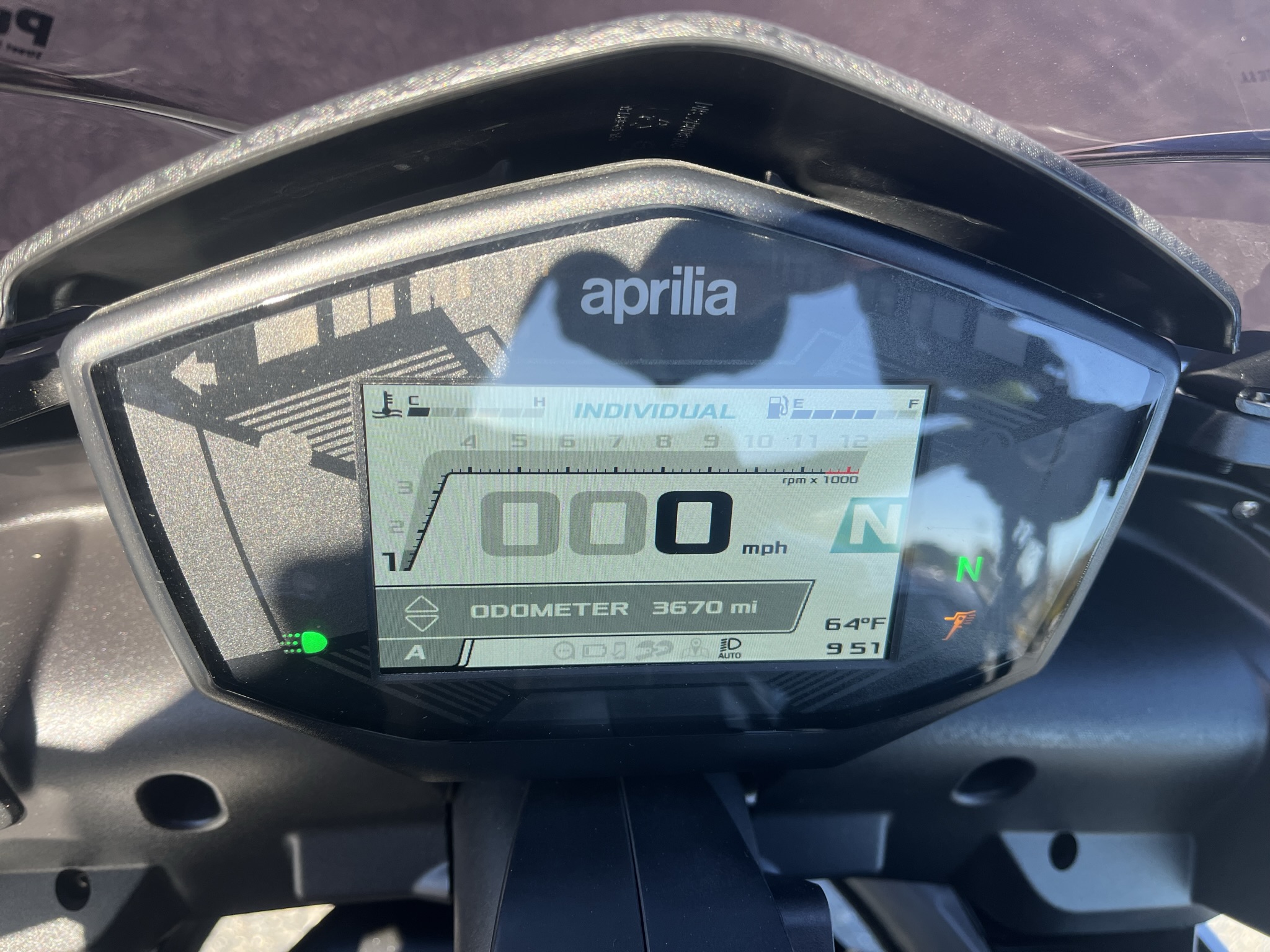 2024 Aprilia Tuono 660 - Photo 10