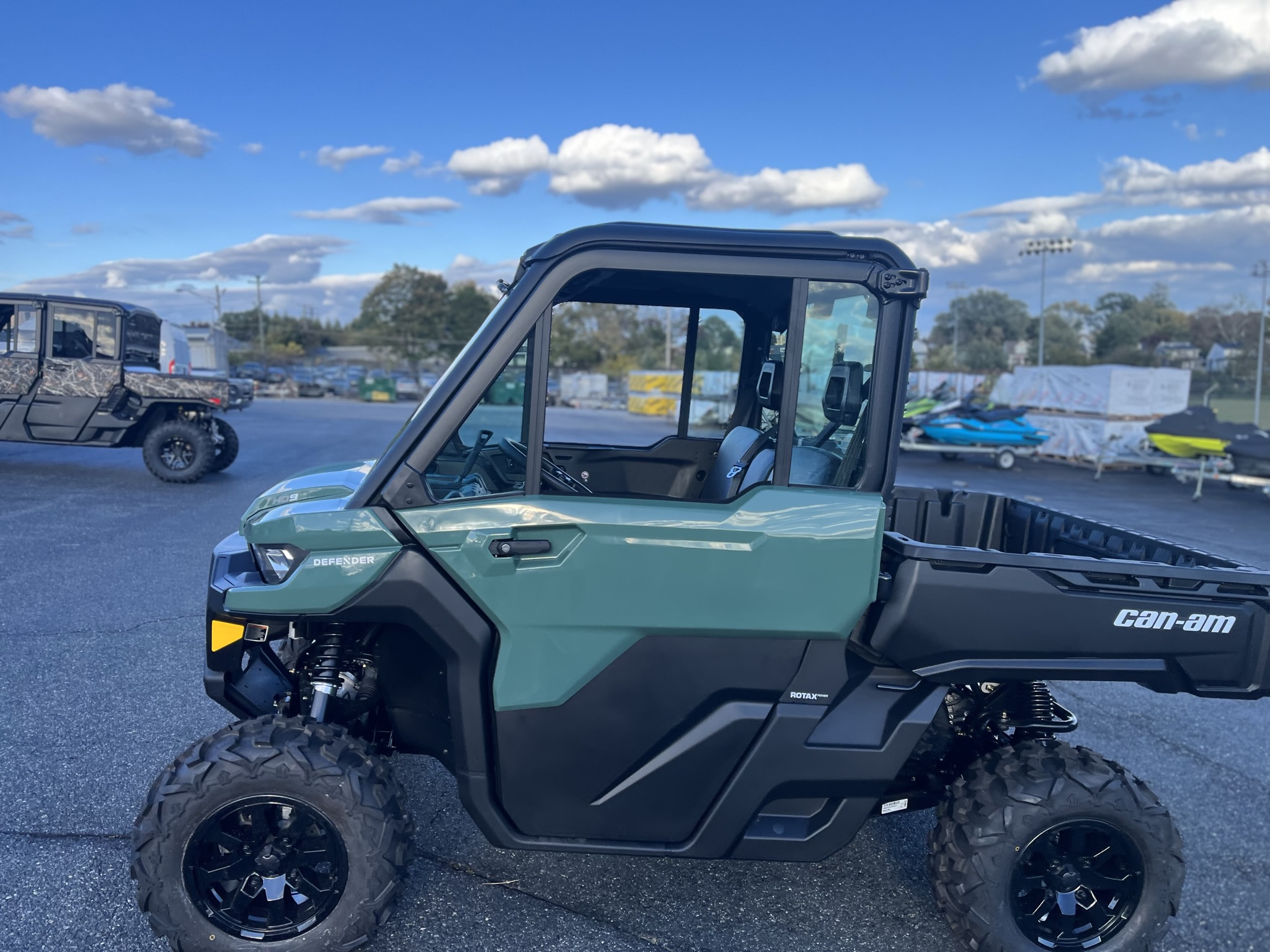 2026 Can-Am DEFENDER DPS CAB HD9 - Photo 4